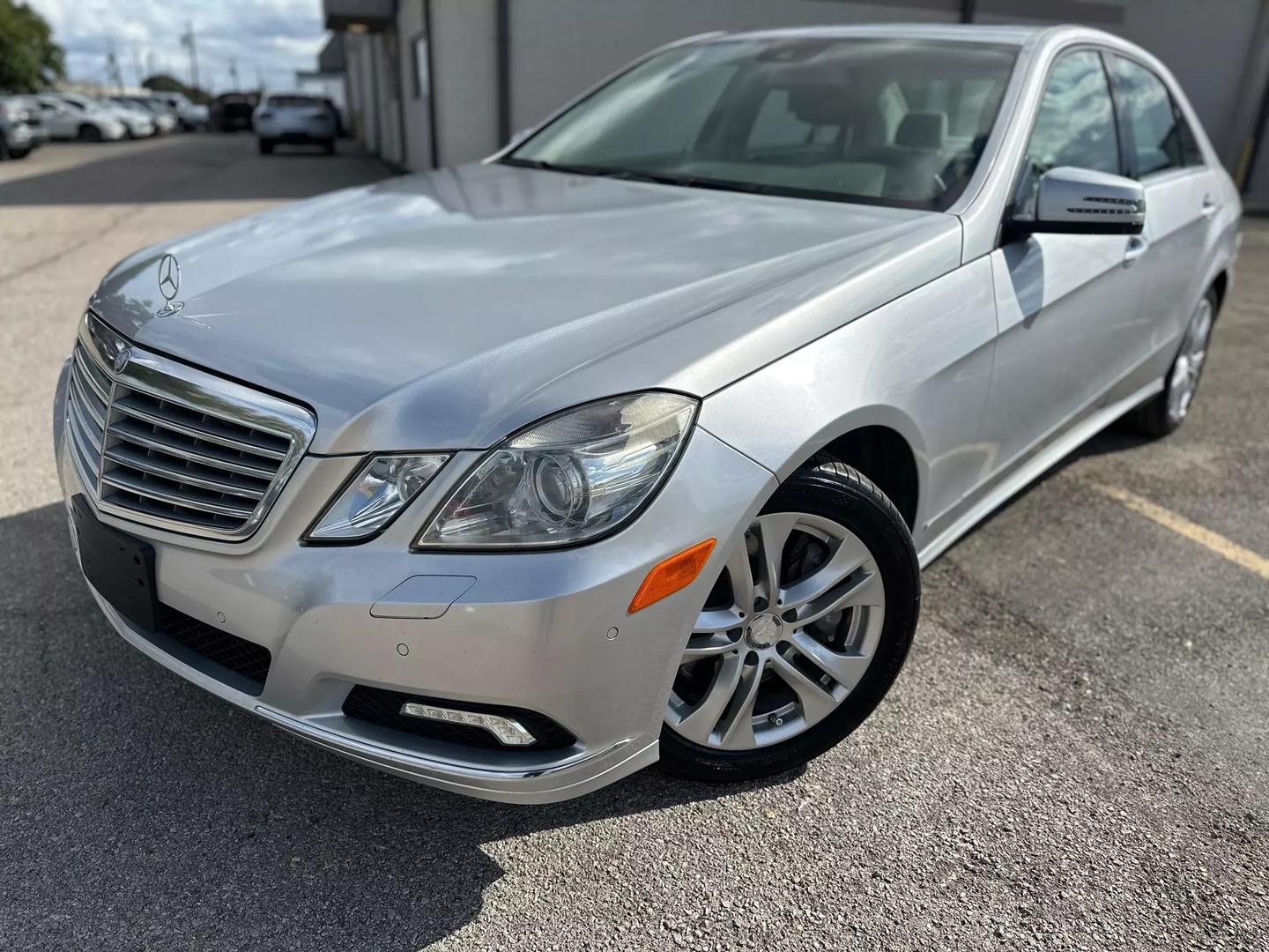 2010 Mercedes-benz E-class - Image 3