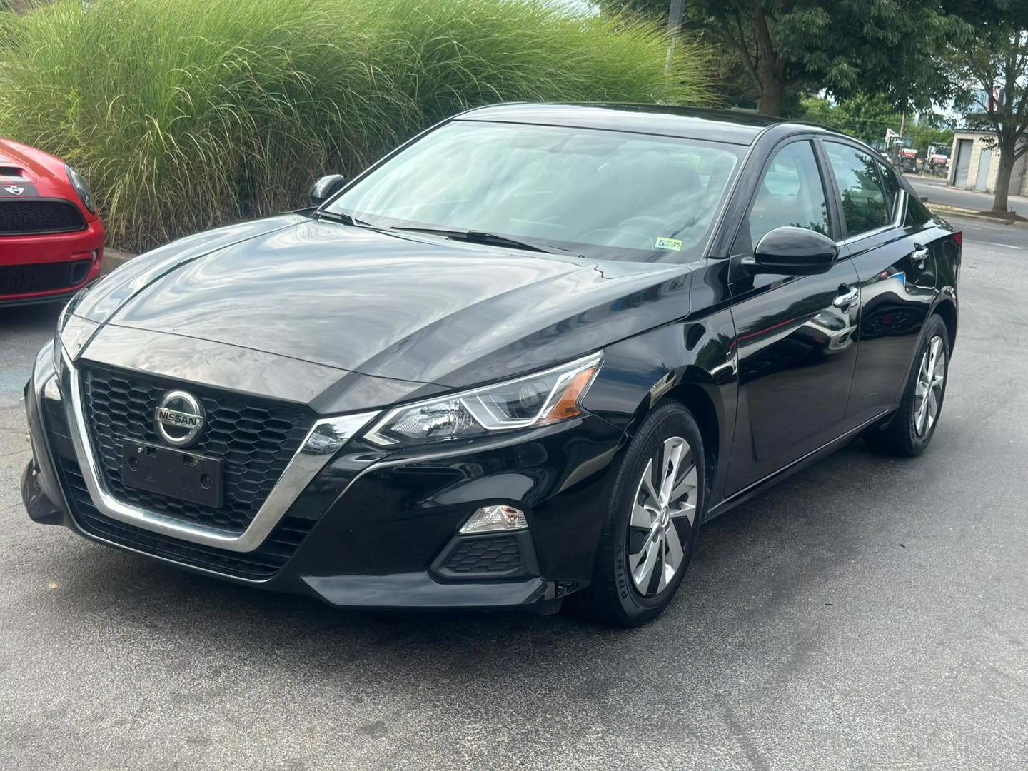 2019 Nissan Altima S photo 12