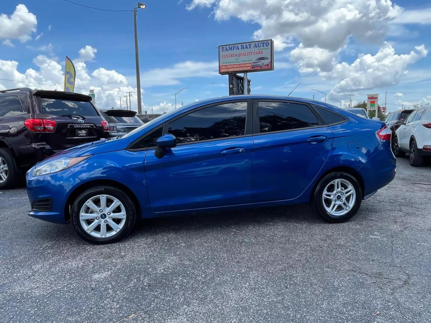 Used 2019 Ford Fiesta SE with VIN 3FADP4BJ9KM141049 for sale in Tampa, FL