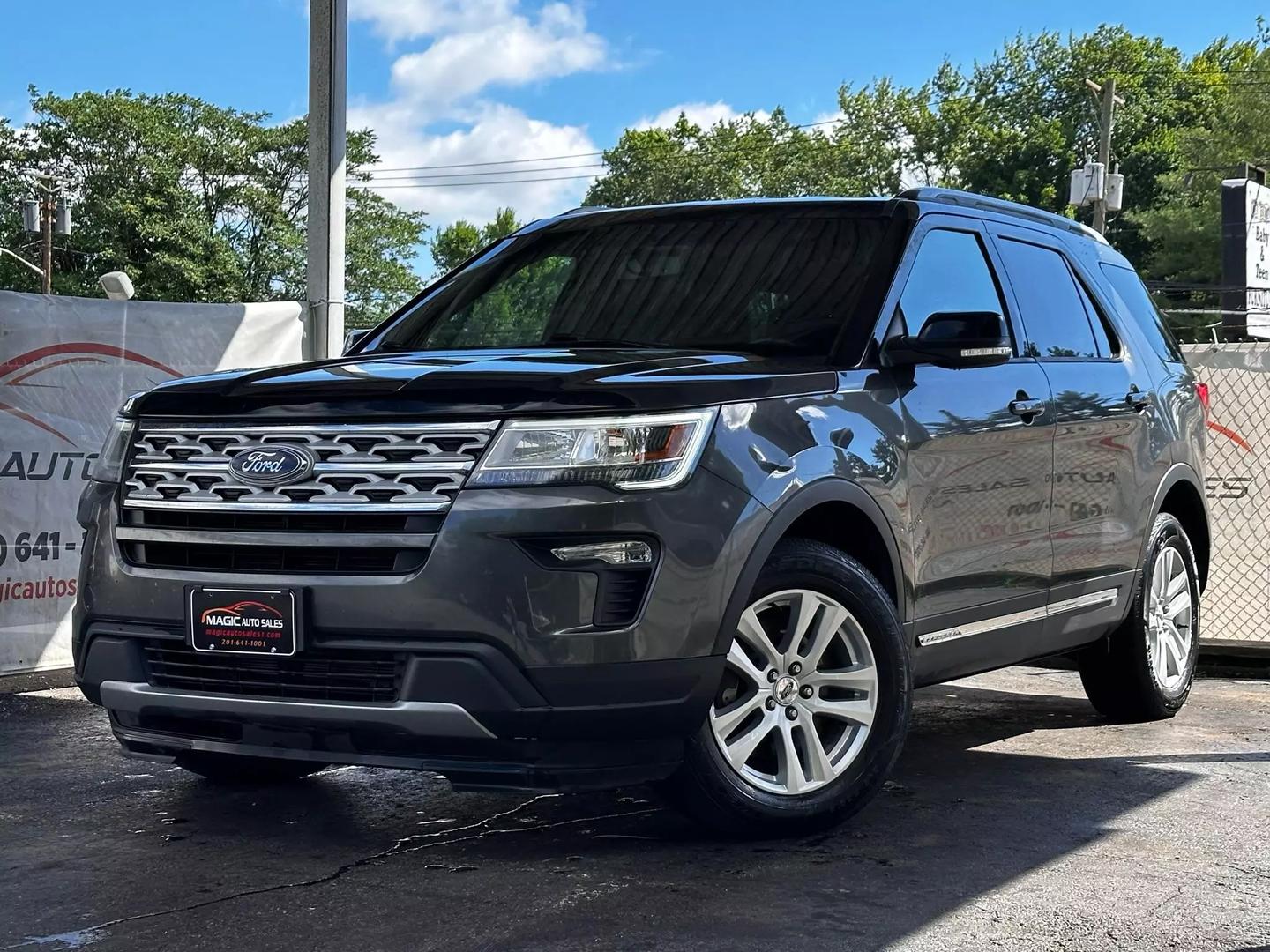 2018 Ford Explorer - Image 1