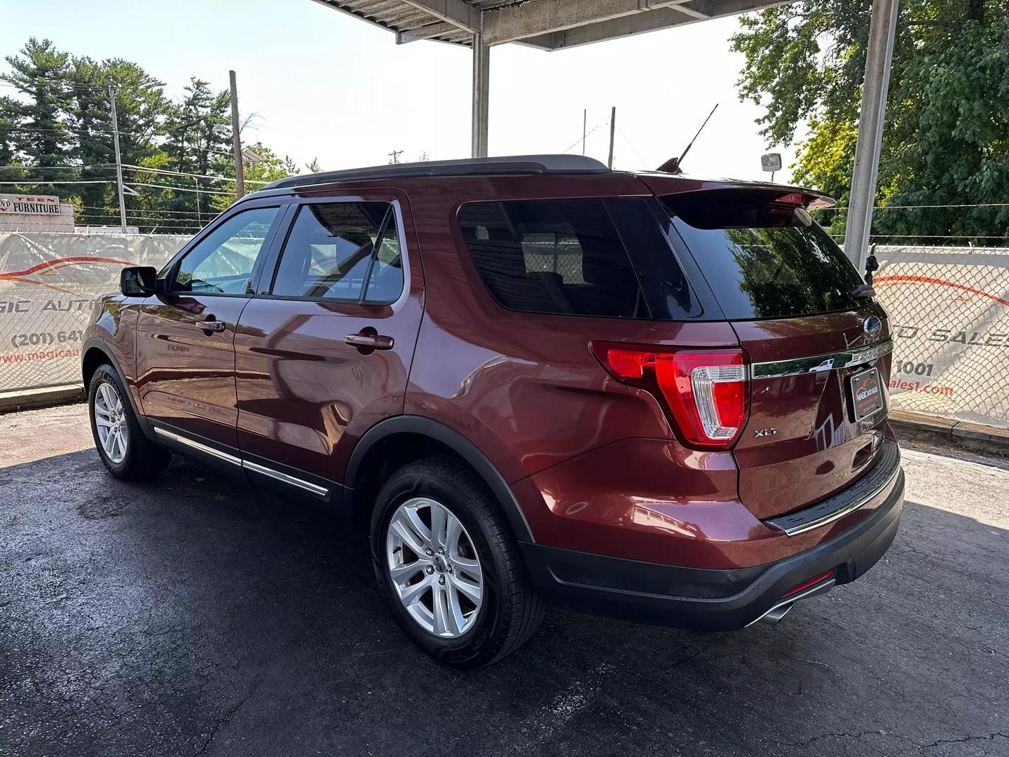 2018 Ford Explorer - Image 13