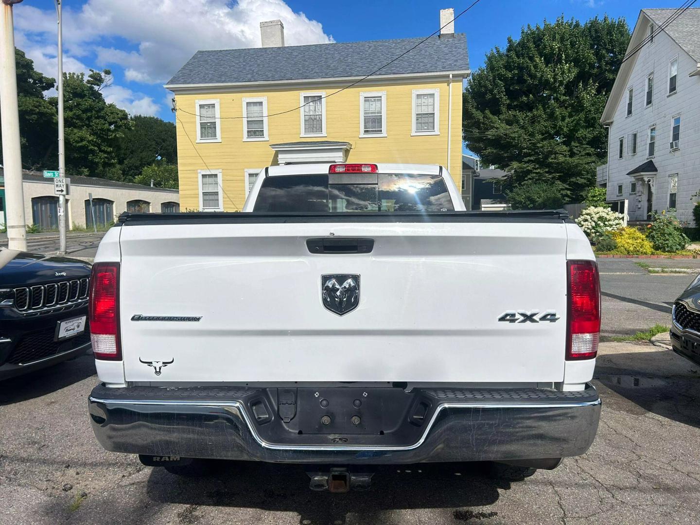 2016 RAM Ram 1500 Pickup SLT photo 6