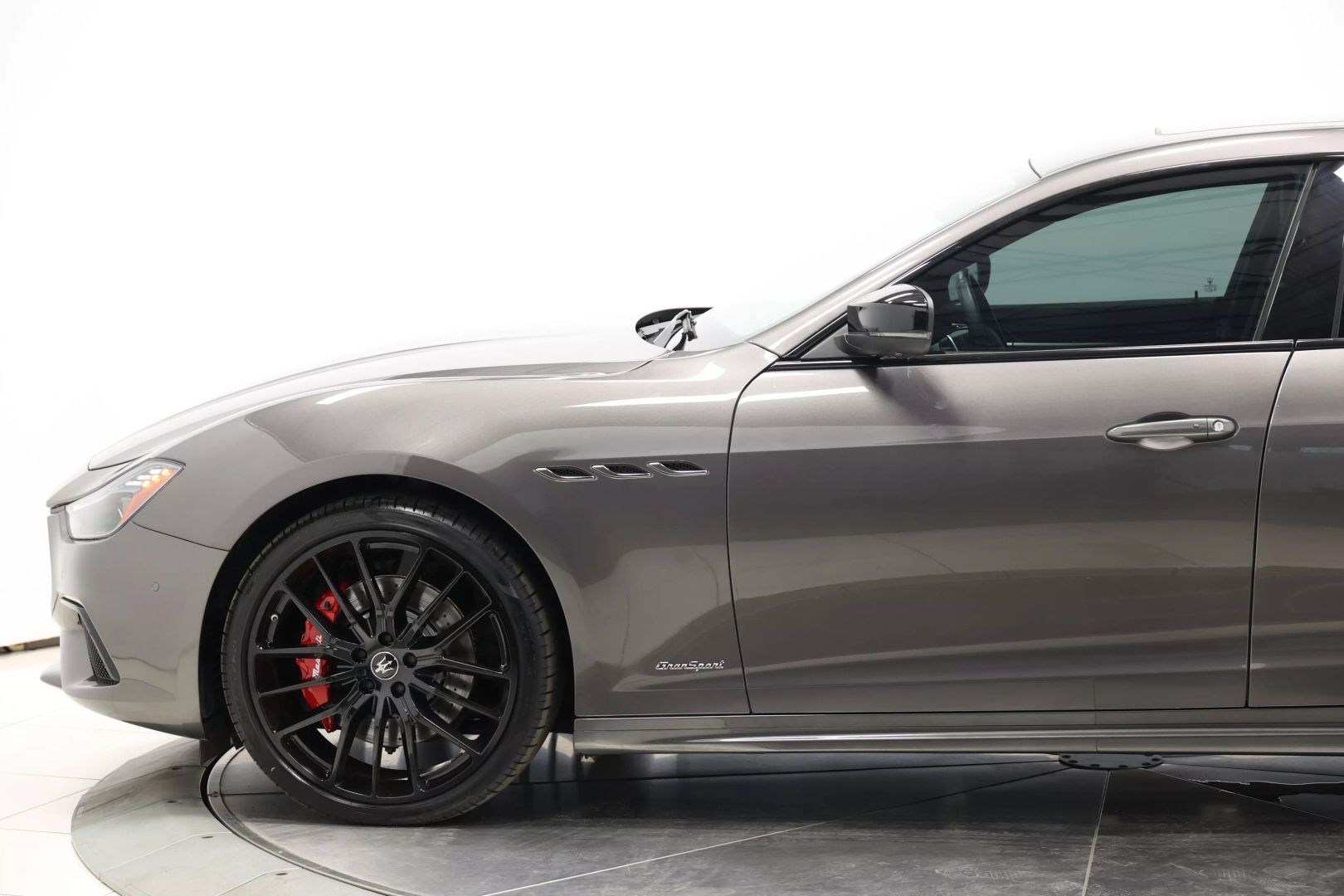 2021 Maserati Ghibli - Image 7