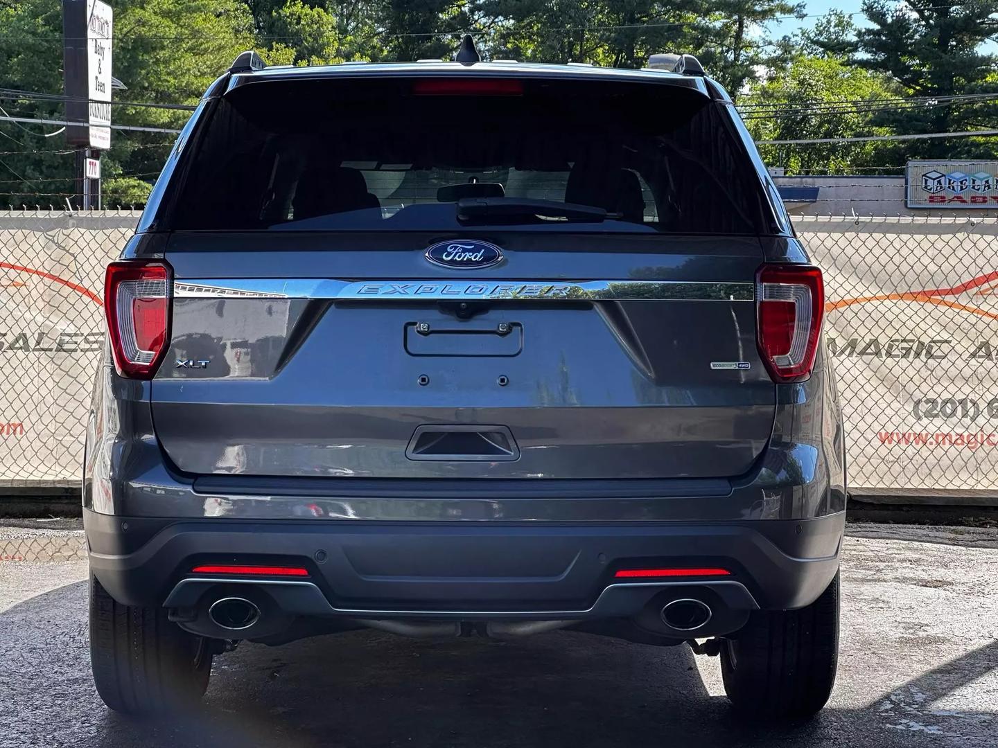 2019 Ford Explorer - Image 8