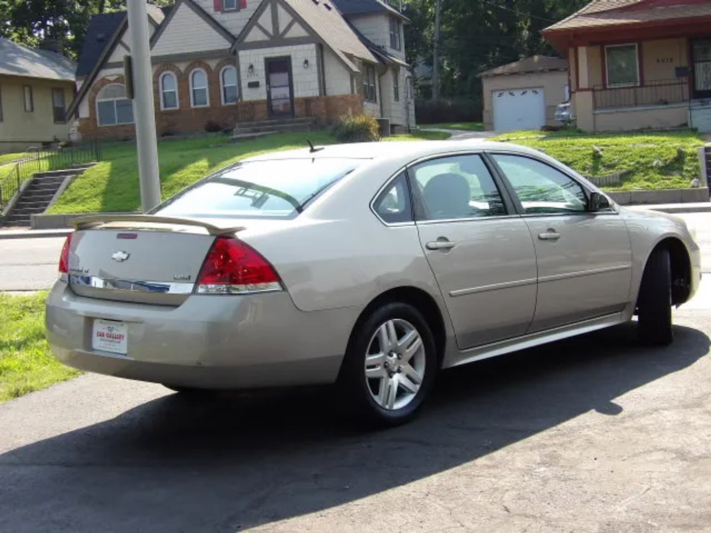 Image 6 of 2010 CHEVROLET IMPALA