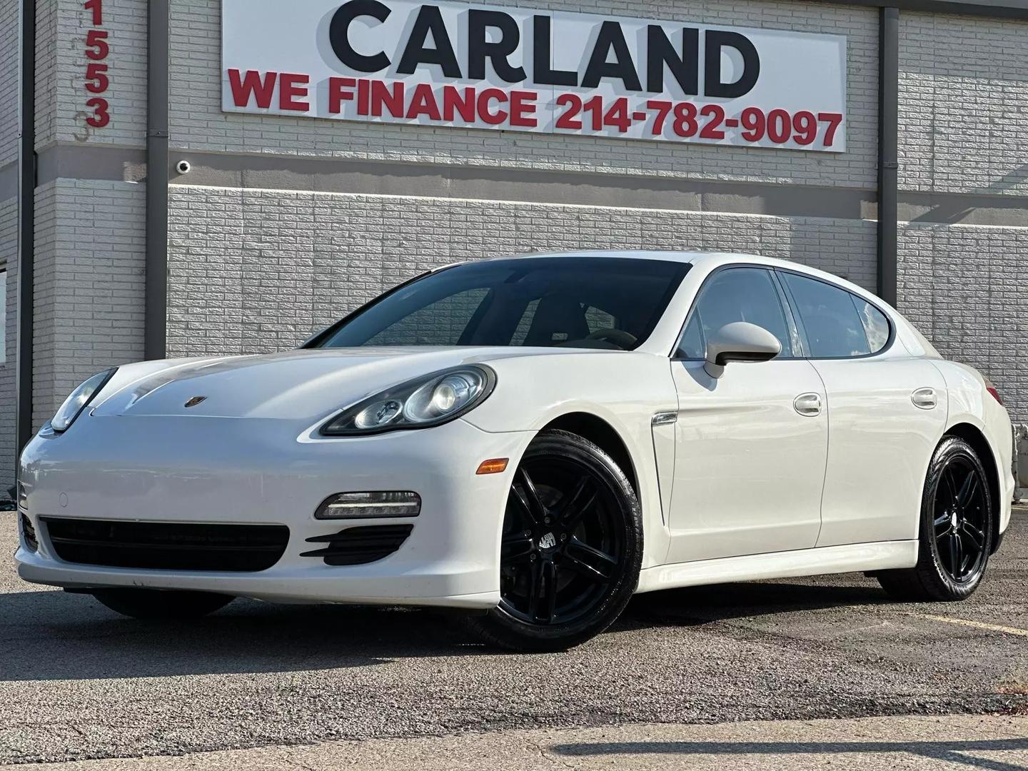 2011 Porsche Panamera - Image 1