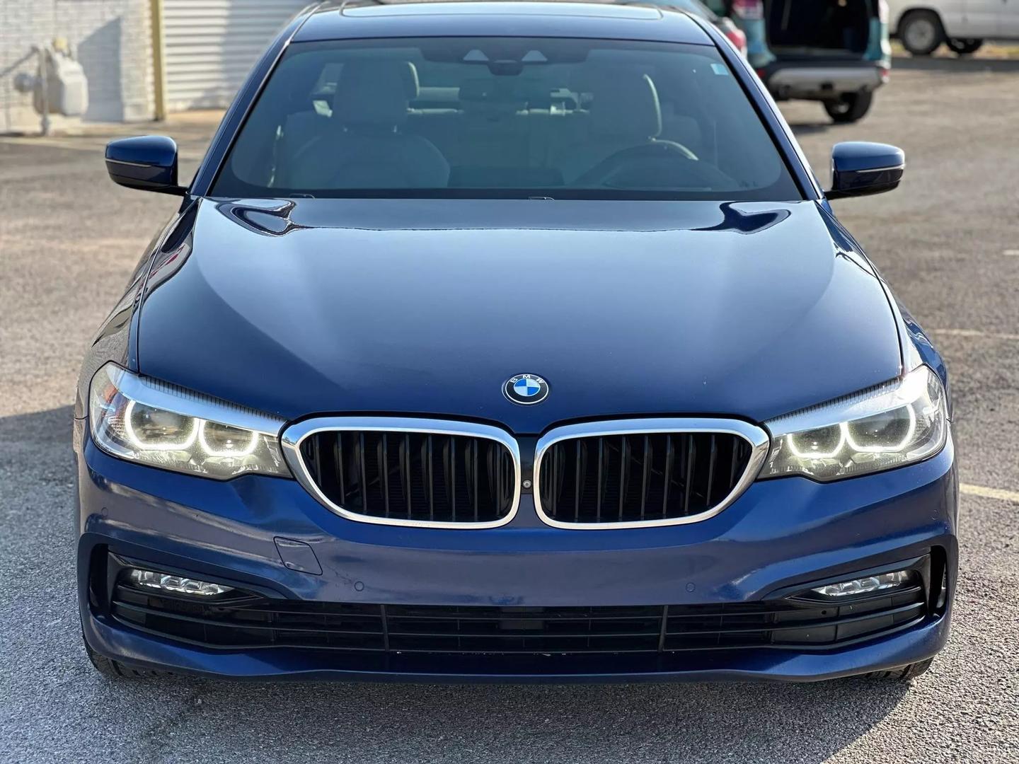 2018 Bmw 5 Series - Image 11