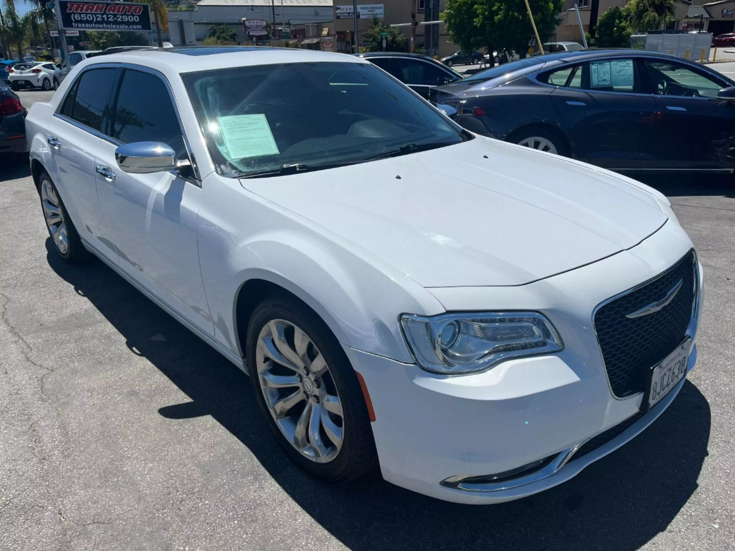 2019 Chrysler 300  Vin: 2c3ccaeg5kh585953 Stock Id: 585953 - Image 1