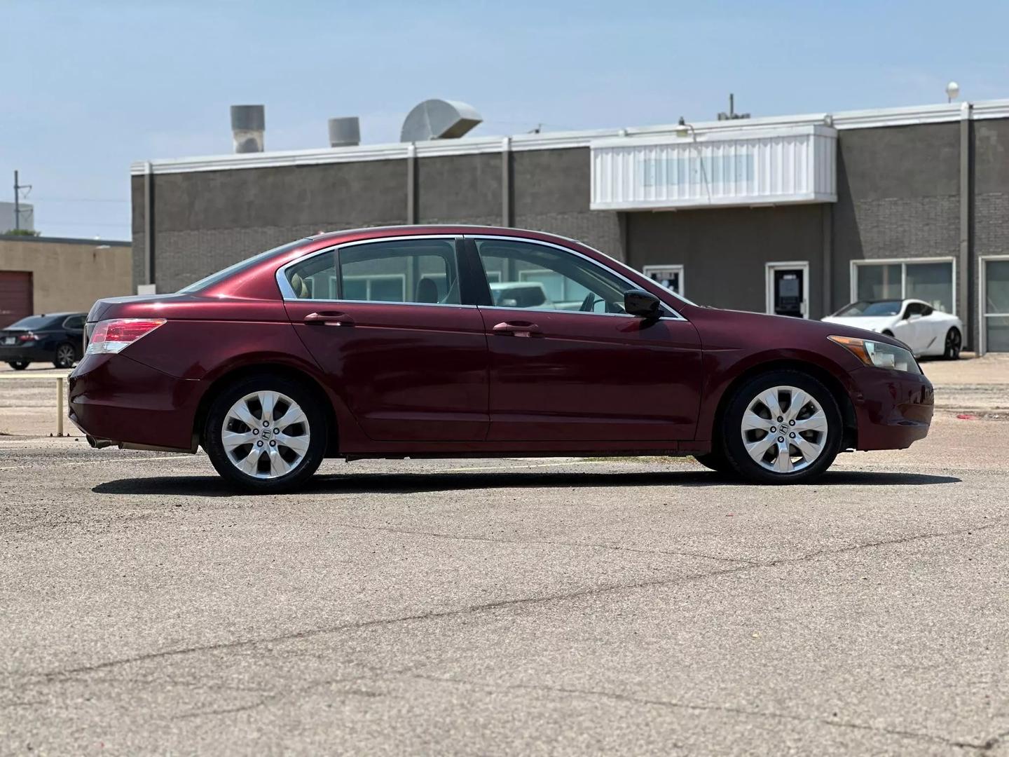 2010 Honda Accord - Image 9