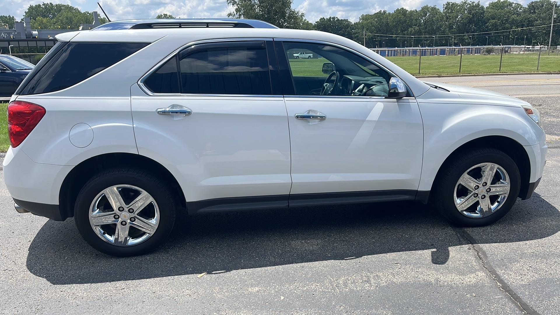 2015 Chevrolet Equinox LTZ photo 6