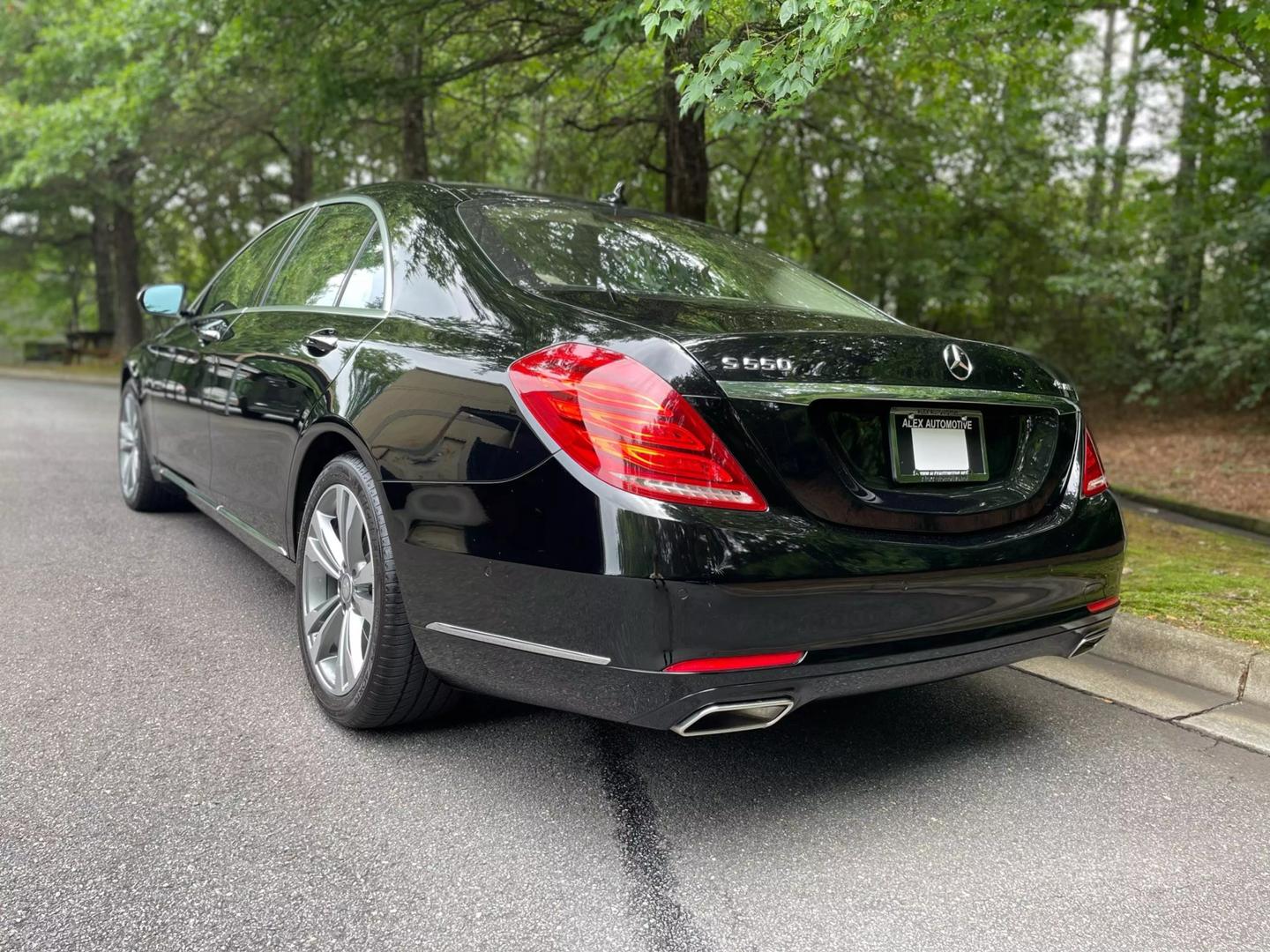 2014 Mercedes-Benz S-Class S550 photo 6