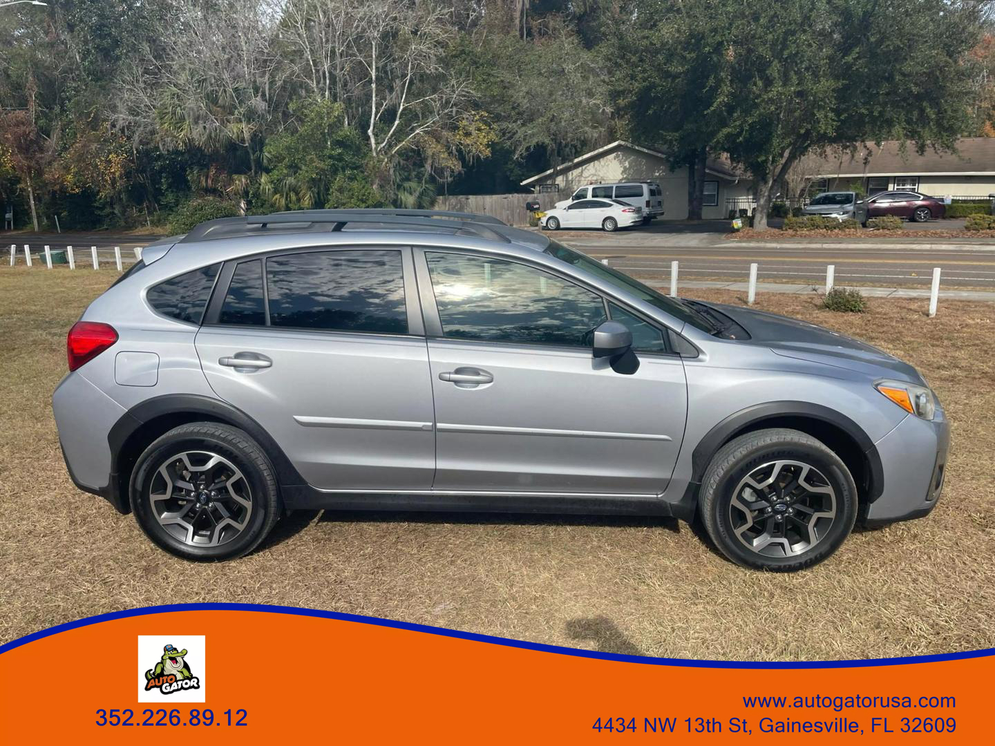 2017 Subaru Crosstrek Premium photo 2