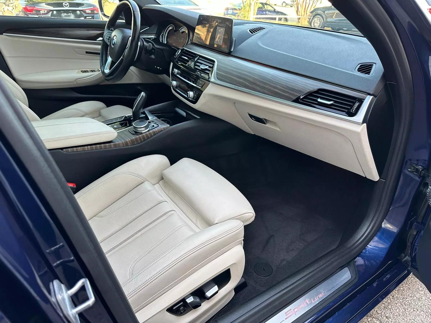 2018 Bmw 5 Series - Image 24