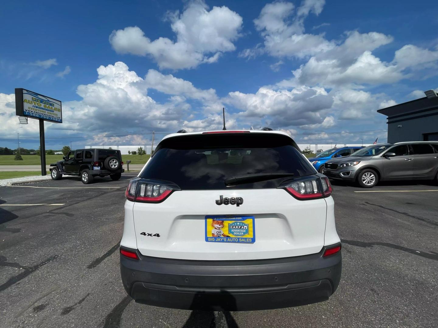 2020 Jeep Cherokee Latitude Plus photo 4