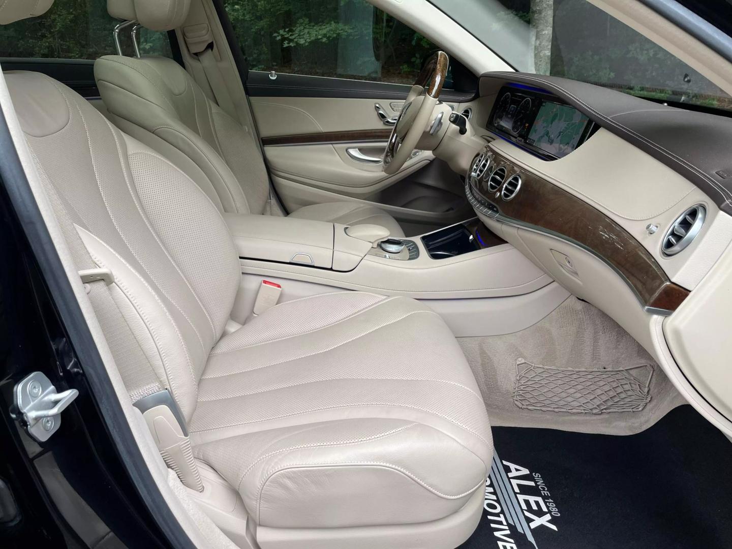 2014 Mercedes-Benz S-Class S550 photo 42