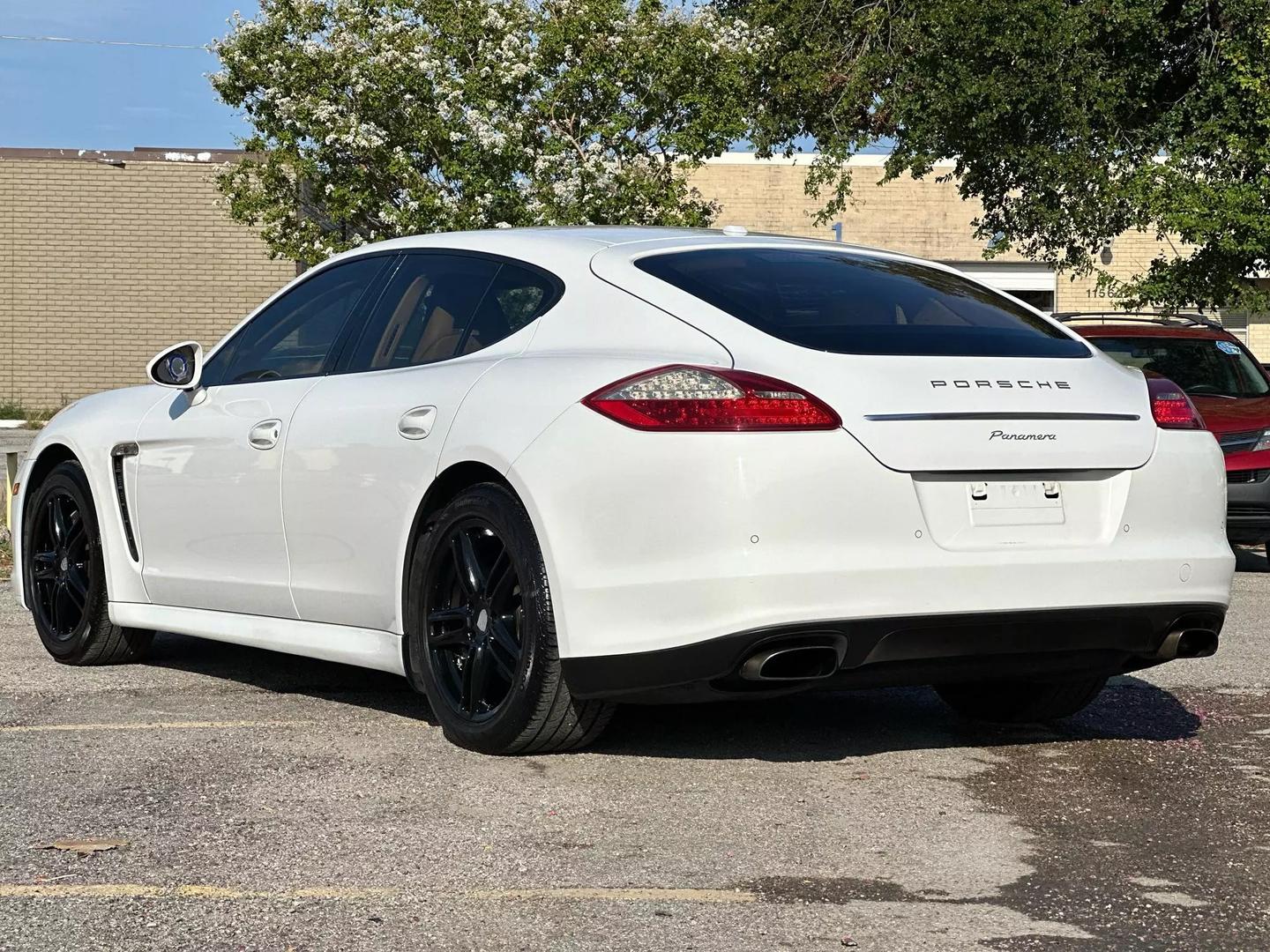 2011 Porsche Panamera - Image 5