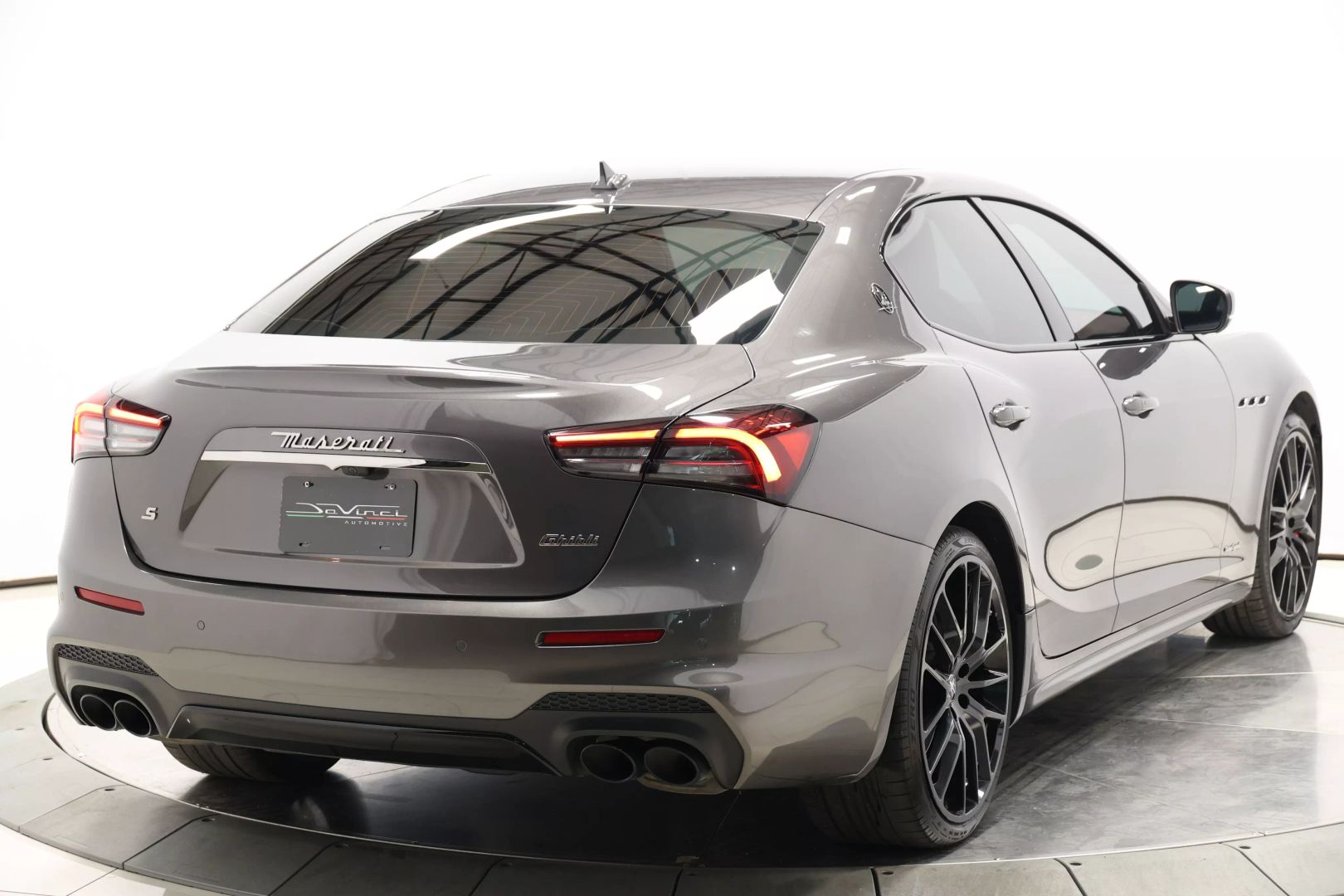 2021 Maserati Ghibli - Image 4