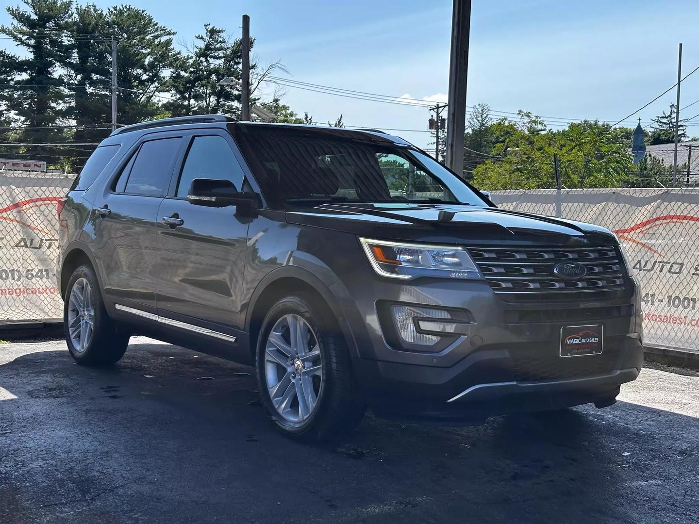 2016 Ford Explorer - Image 6