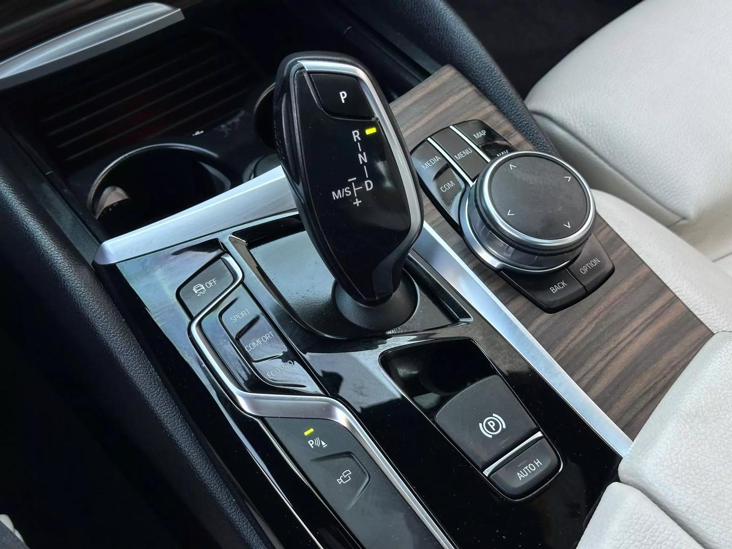 2018 Bmw 5 Series - Image 44