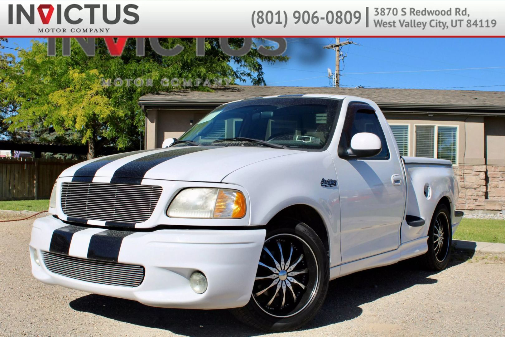 2000 Ford F-150 SVT LIGHTNING Base