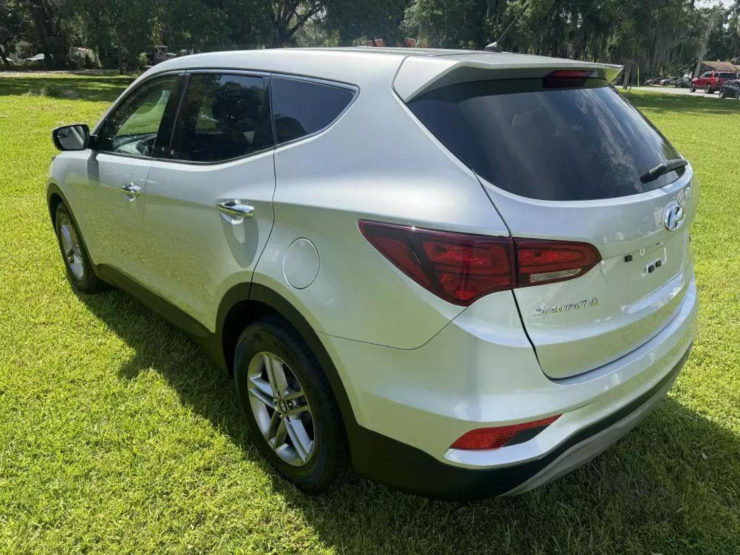 2018 Hyundai Santa Fe Sport Base photo 3