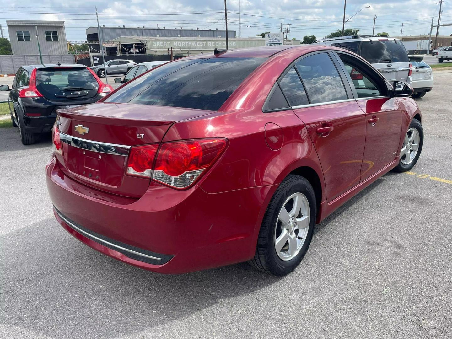 2014 Chevrolet Cruze 1LT photo 3