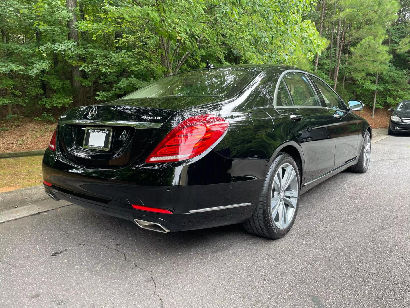 2014 Mercedes-Benz S-Class S550 photo 7