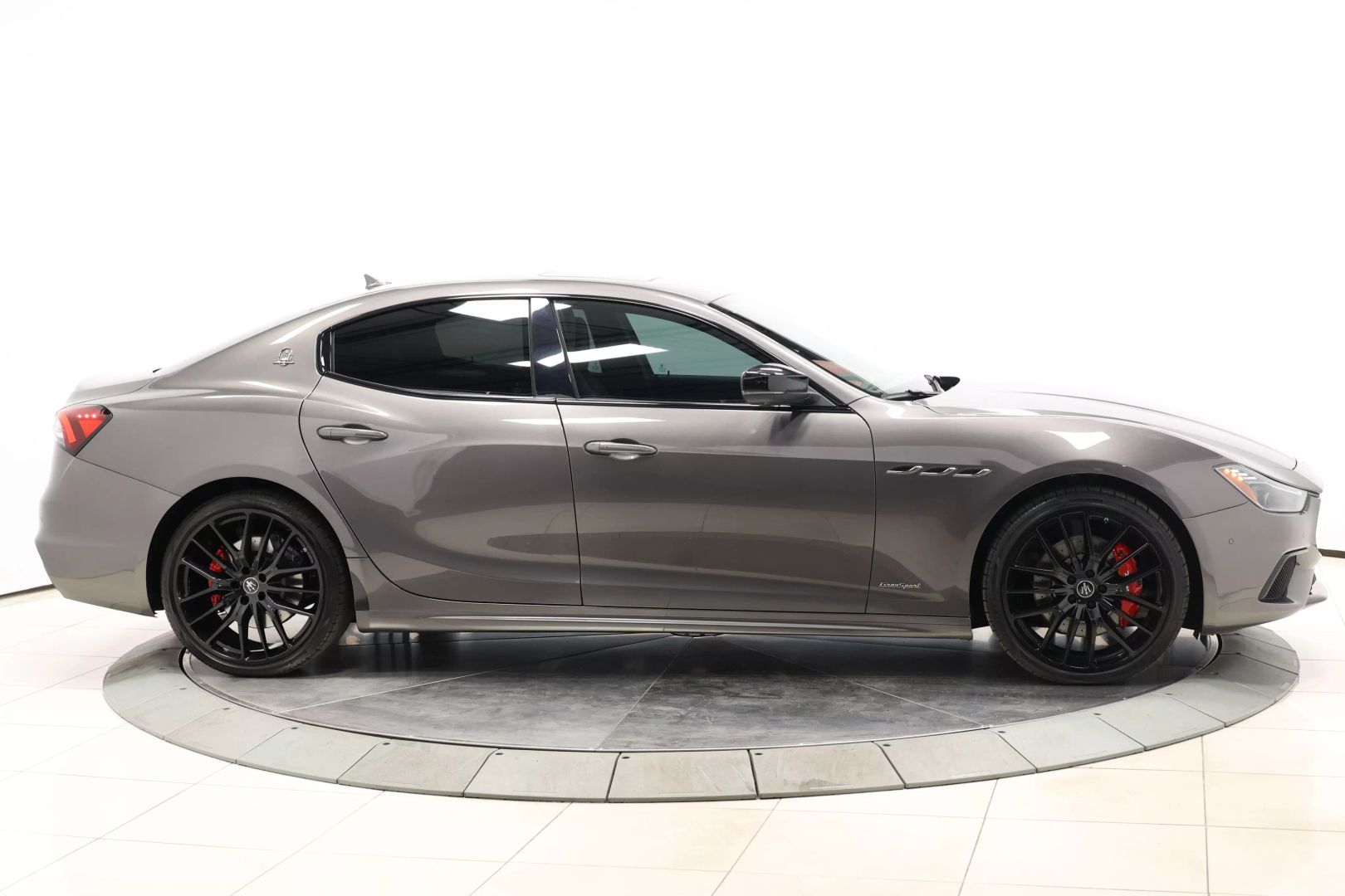 2021 Maserati Ghibli - Image 64