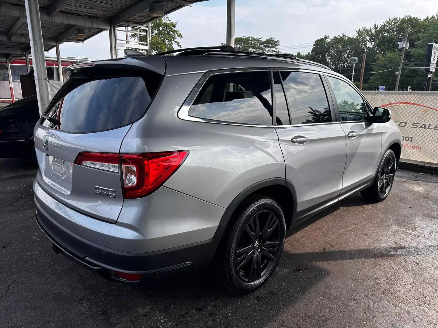 2021 Honda Pilot - Image 12