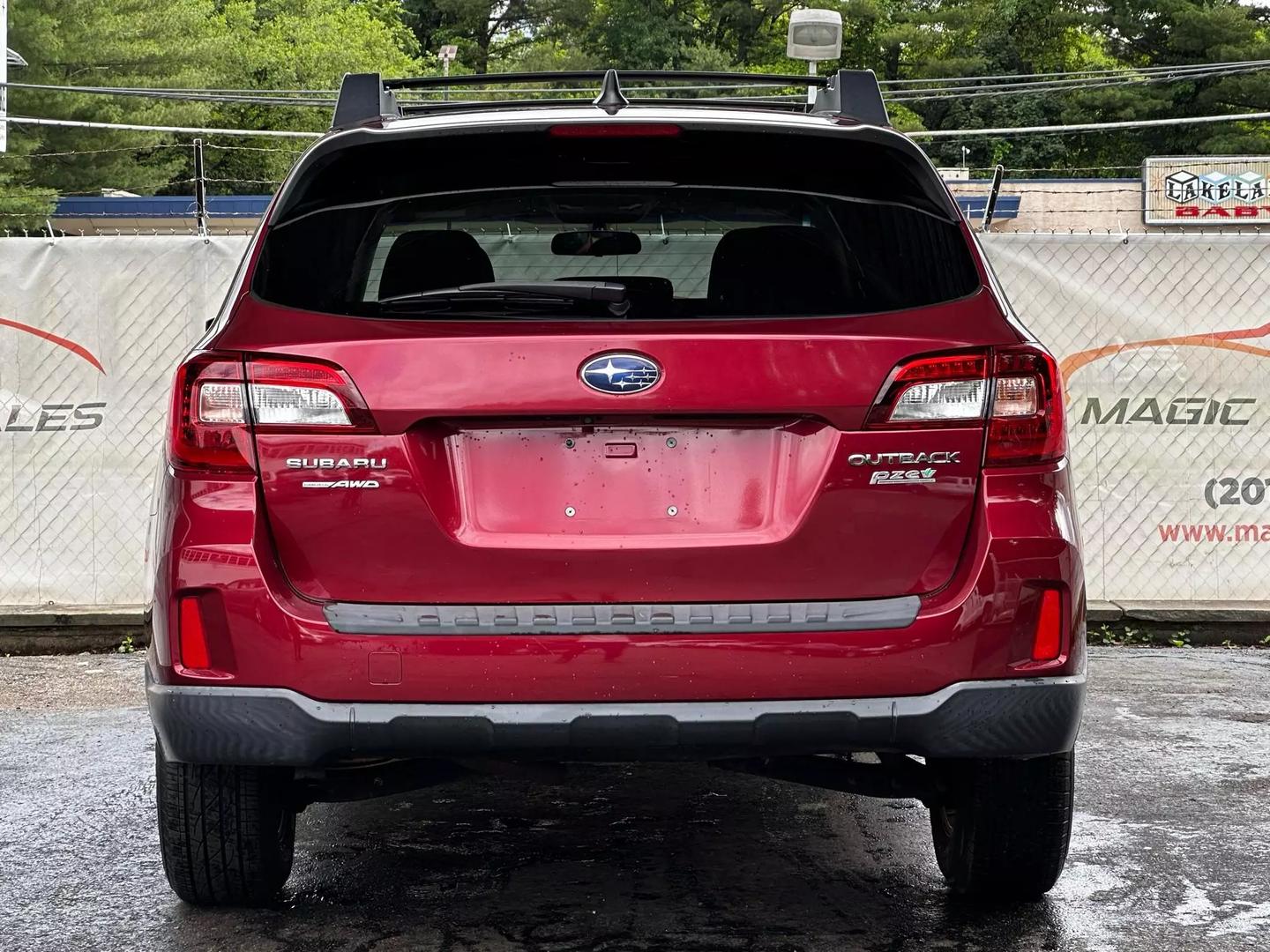 2017 Subaru Outback - Image 8