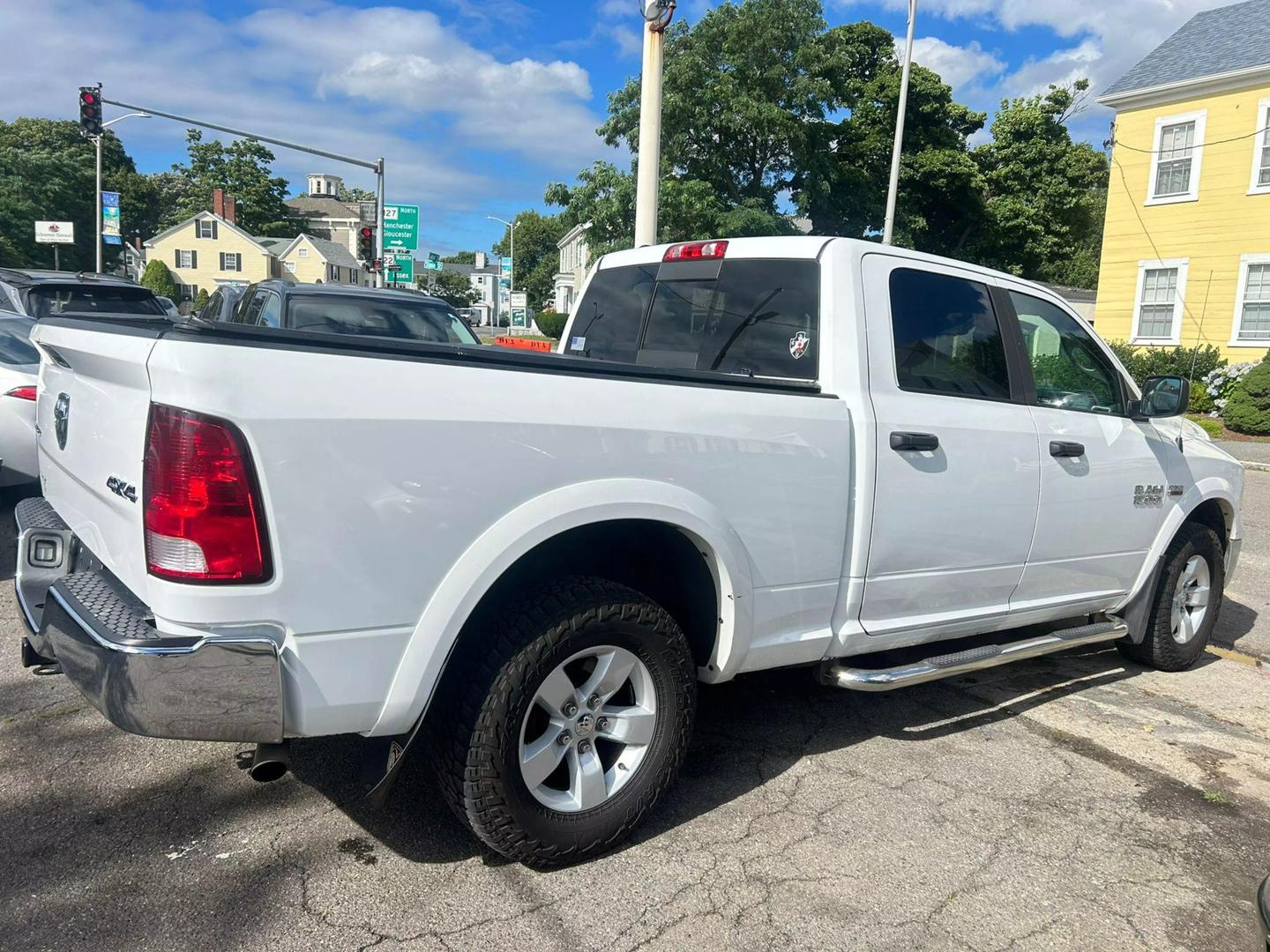 2016 RAM Ram 1500 Pickup SLT photo 5