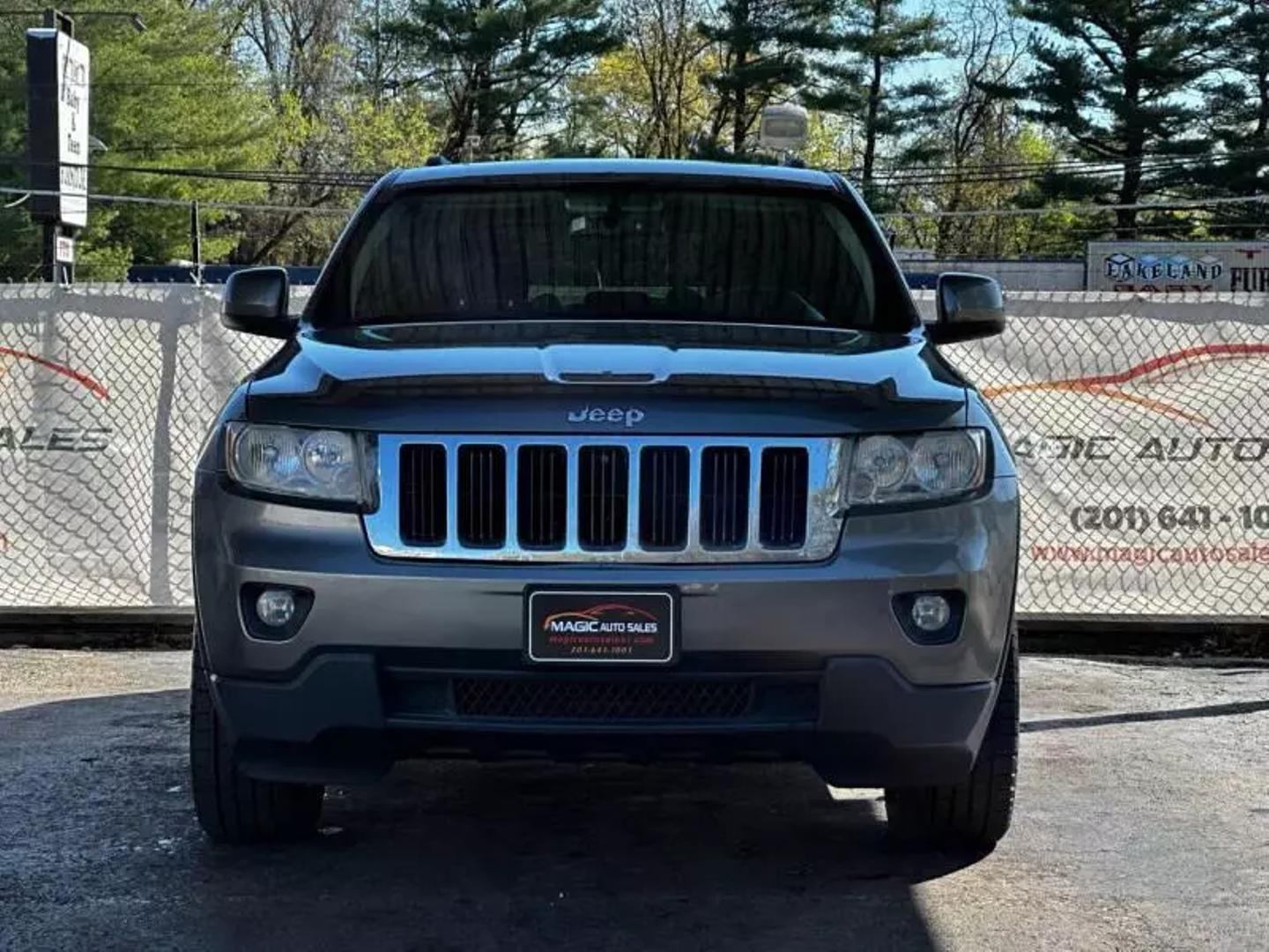 2013 Jeep Grand Cherokee - Image 5