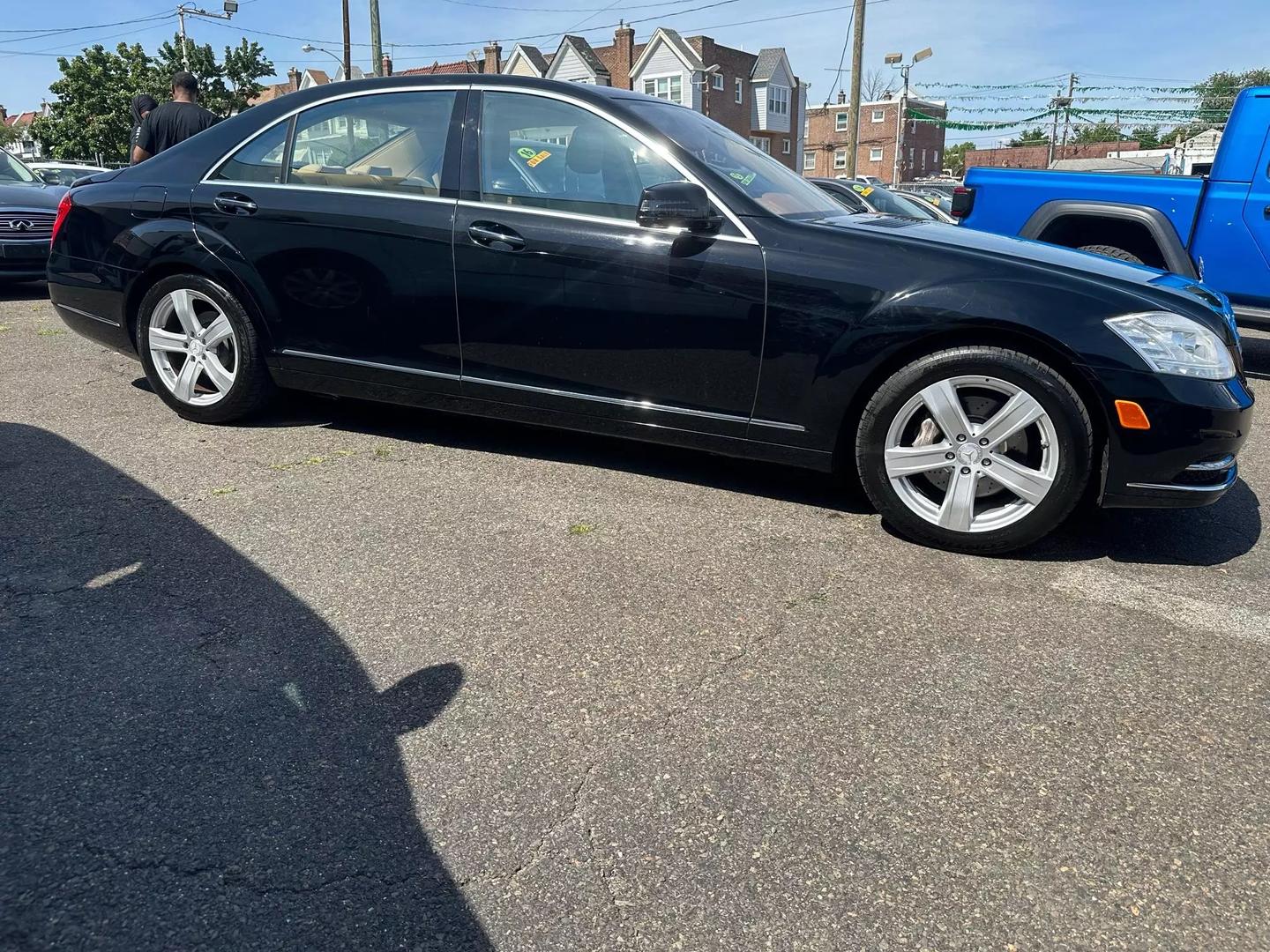 2010 Mercedes-Benz S-Class showcasing luxury design and advanced features.