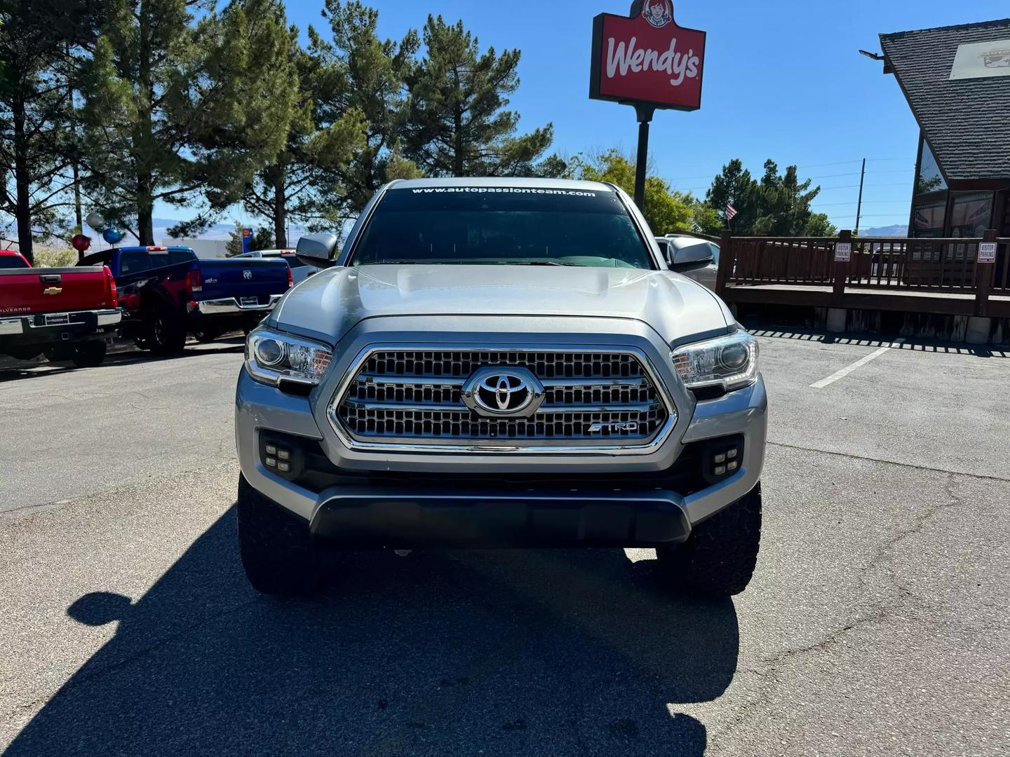 Used 2019 Toyota Tacoma TRD Off Road with VIN 3TMCZ5AN2KM206043 for sale in St. George, UT