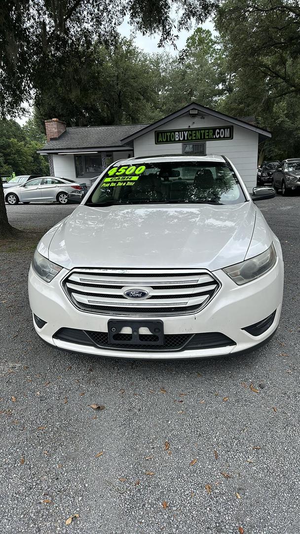 2014 Ford Taurus Limited photo 3