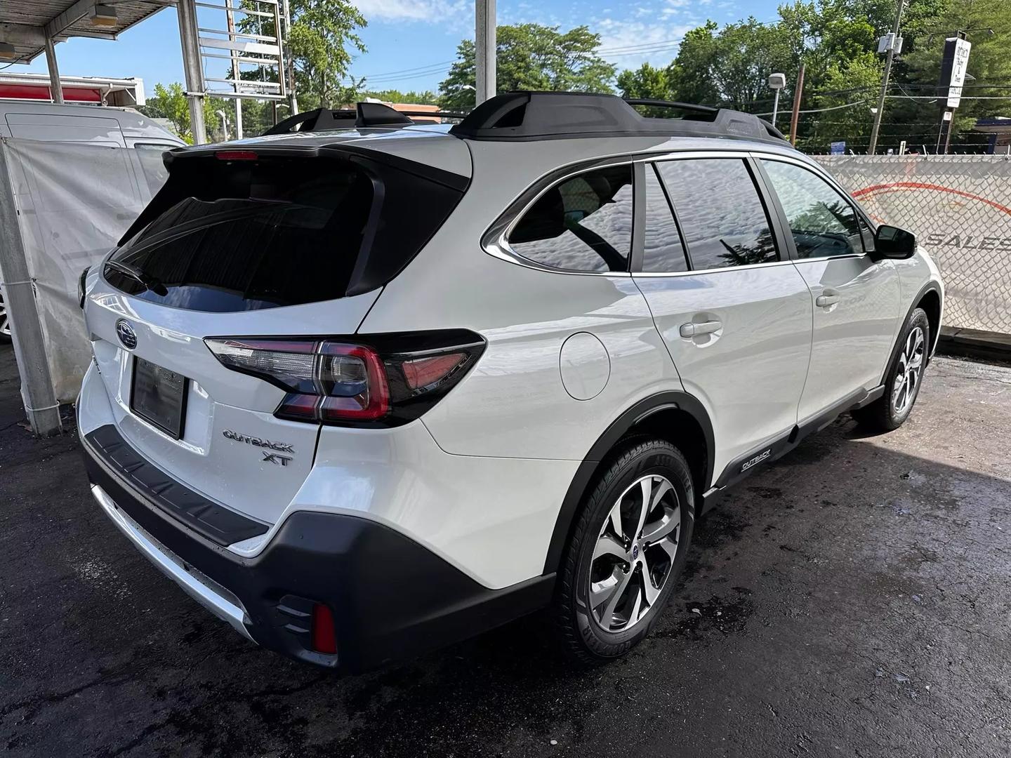 2020 Subaru Outback - Image 12