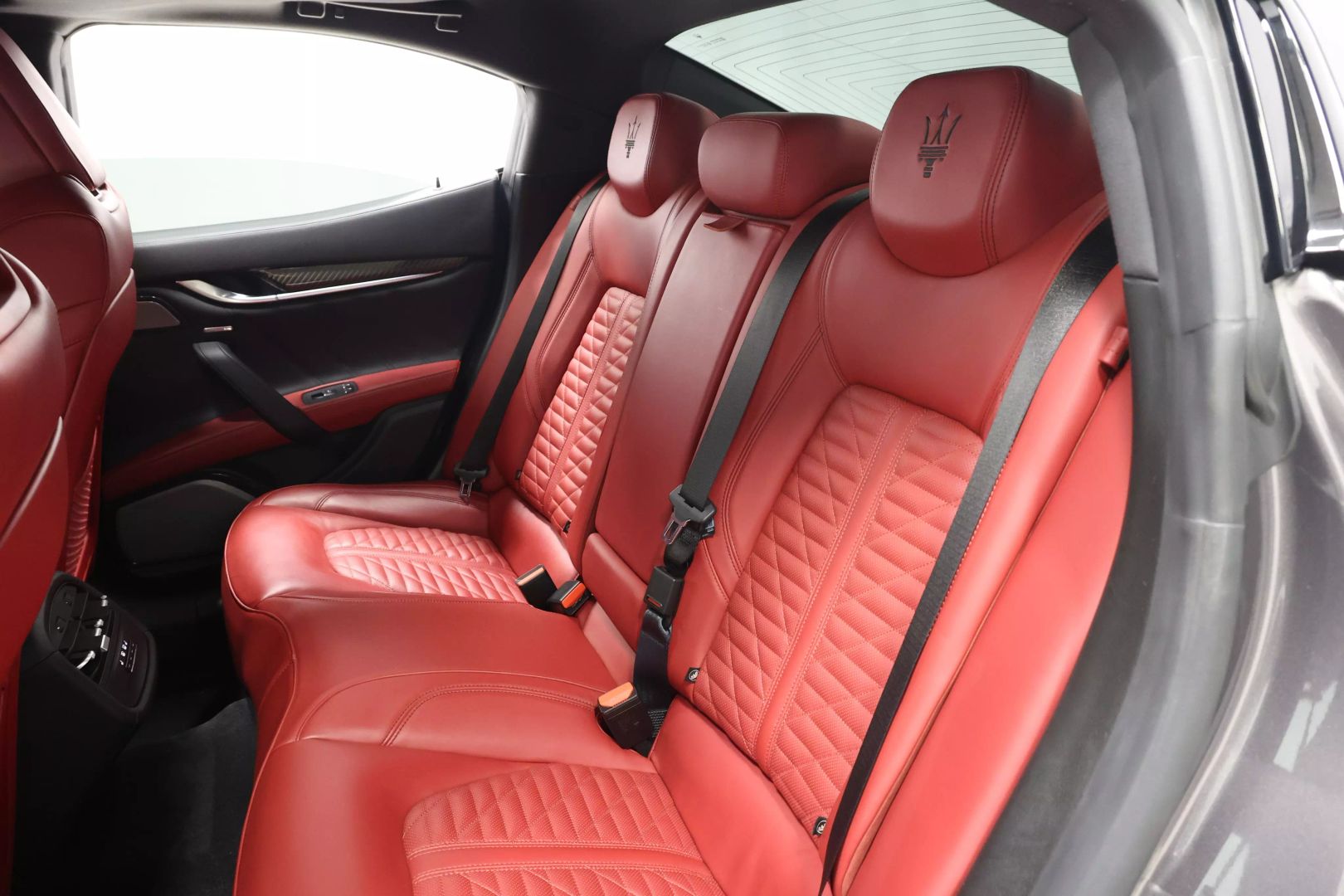 2021 Maserati Ghibli - Image 3