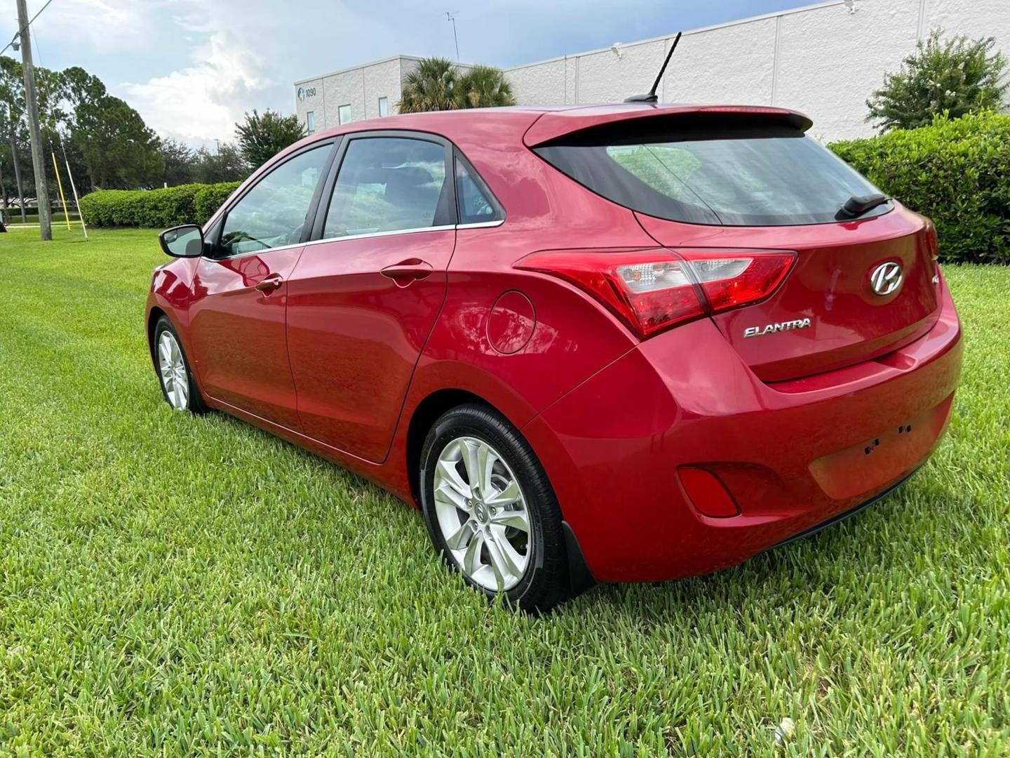 2014 Hyundai Elantra GT Base photo 6