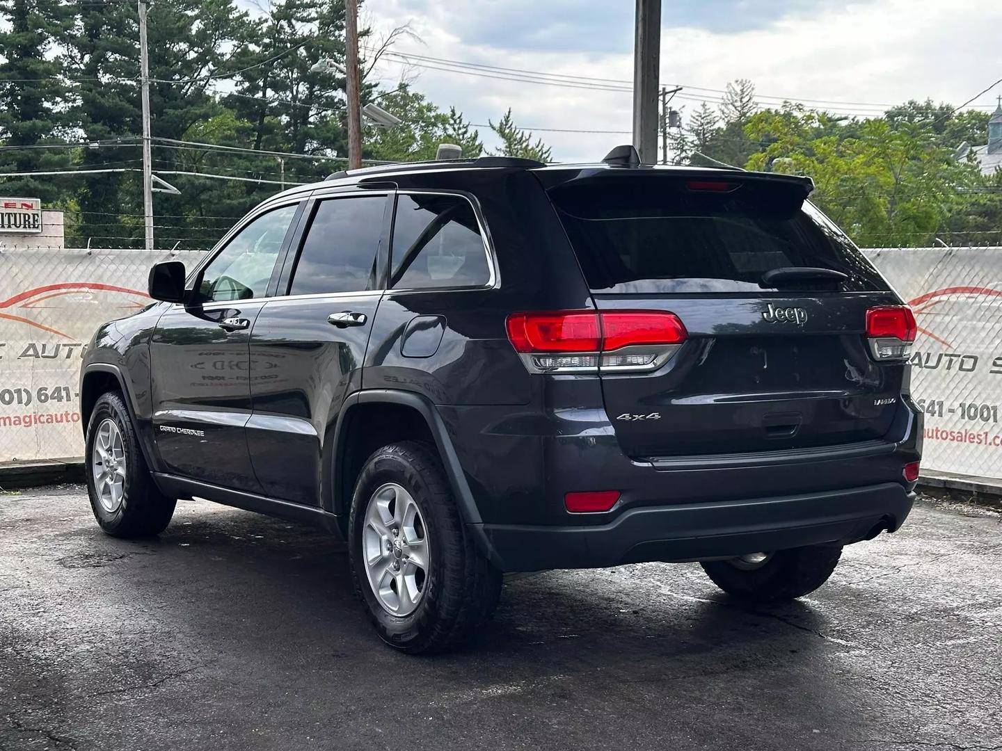 2016 Jeep Grand Cherokee - Image 7