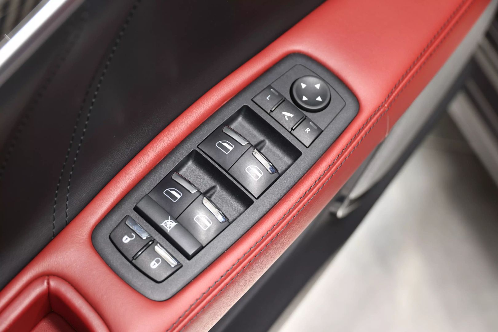 2021 Maserati Ghibli - Image 10