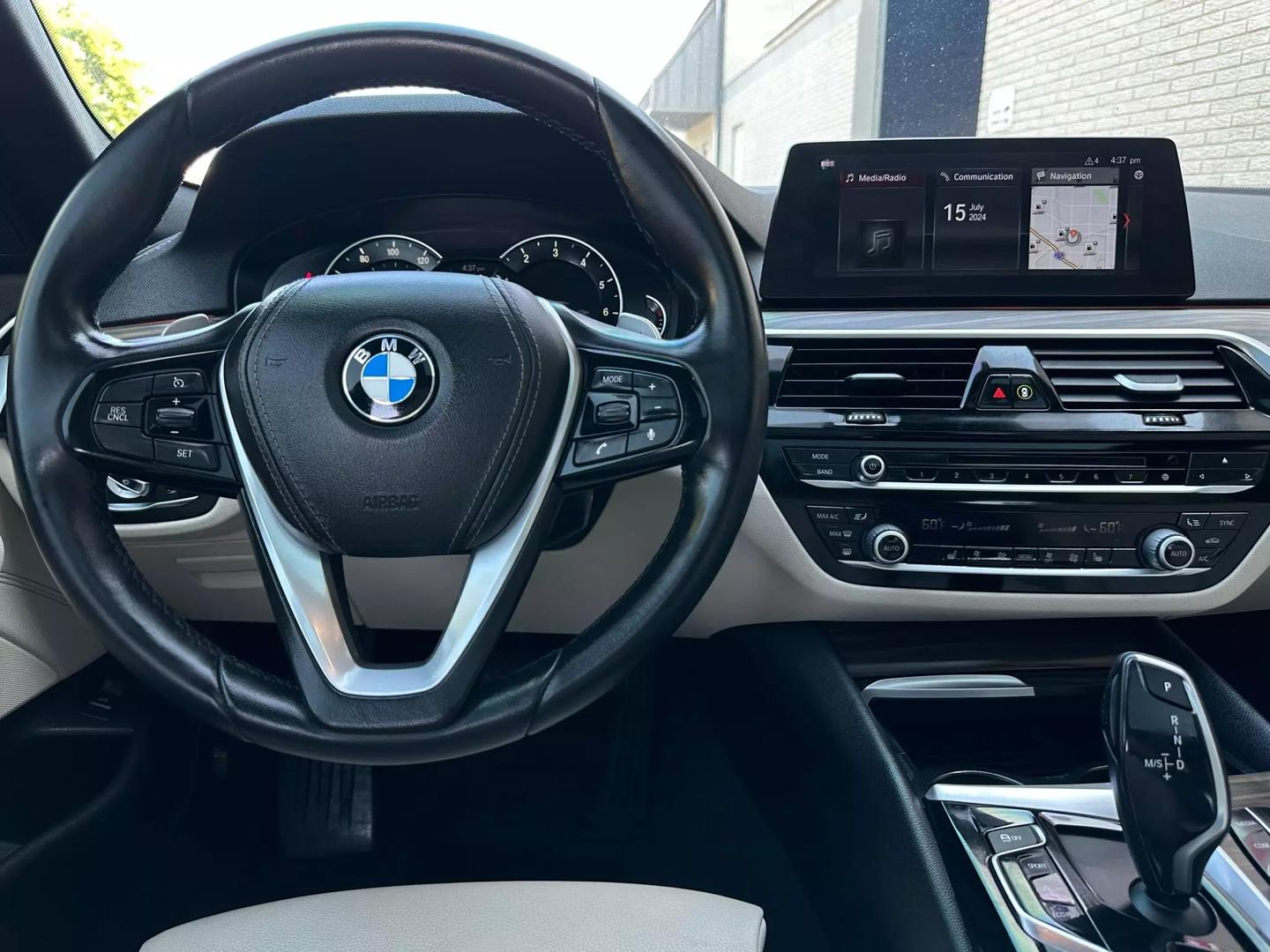 2018 Bmw 5 Series - Image 30