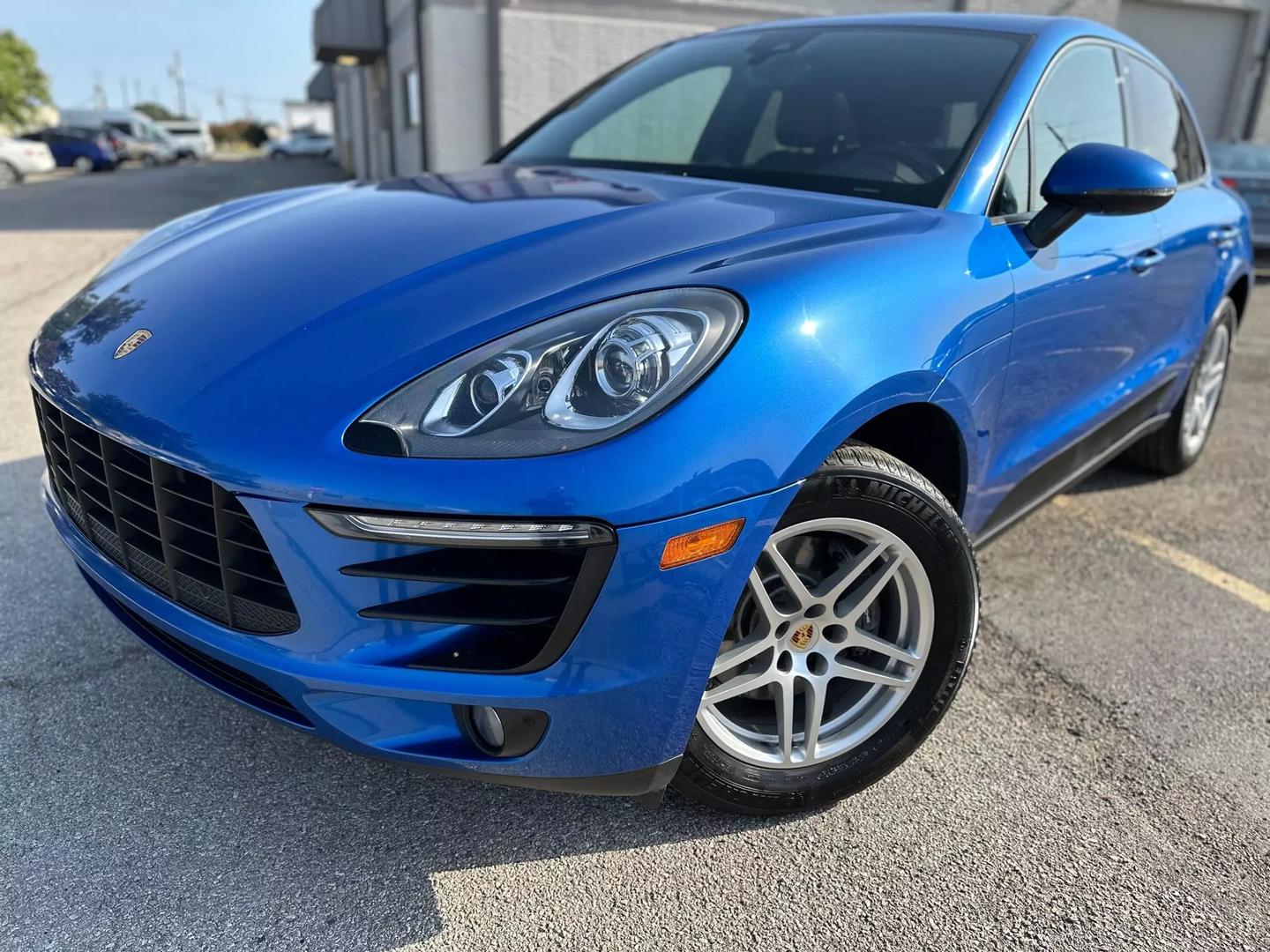 2017 Porsche Macan - Image 3