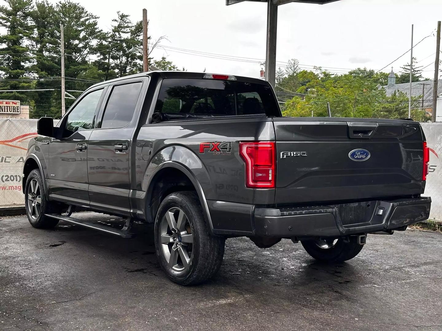 2015 Ford F150 Supercrew Cab - Image 7