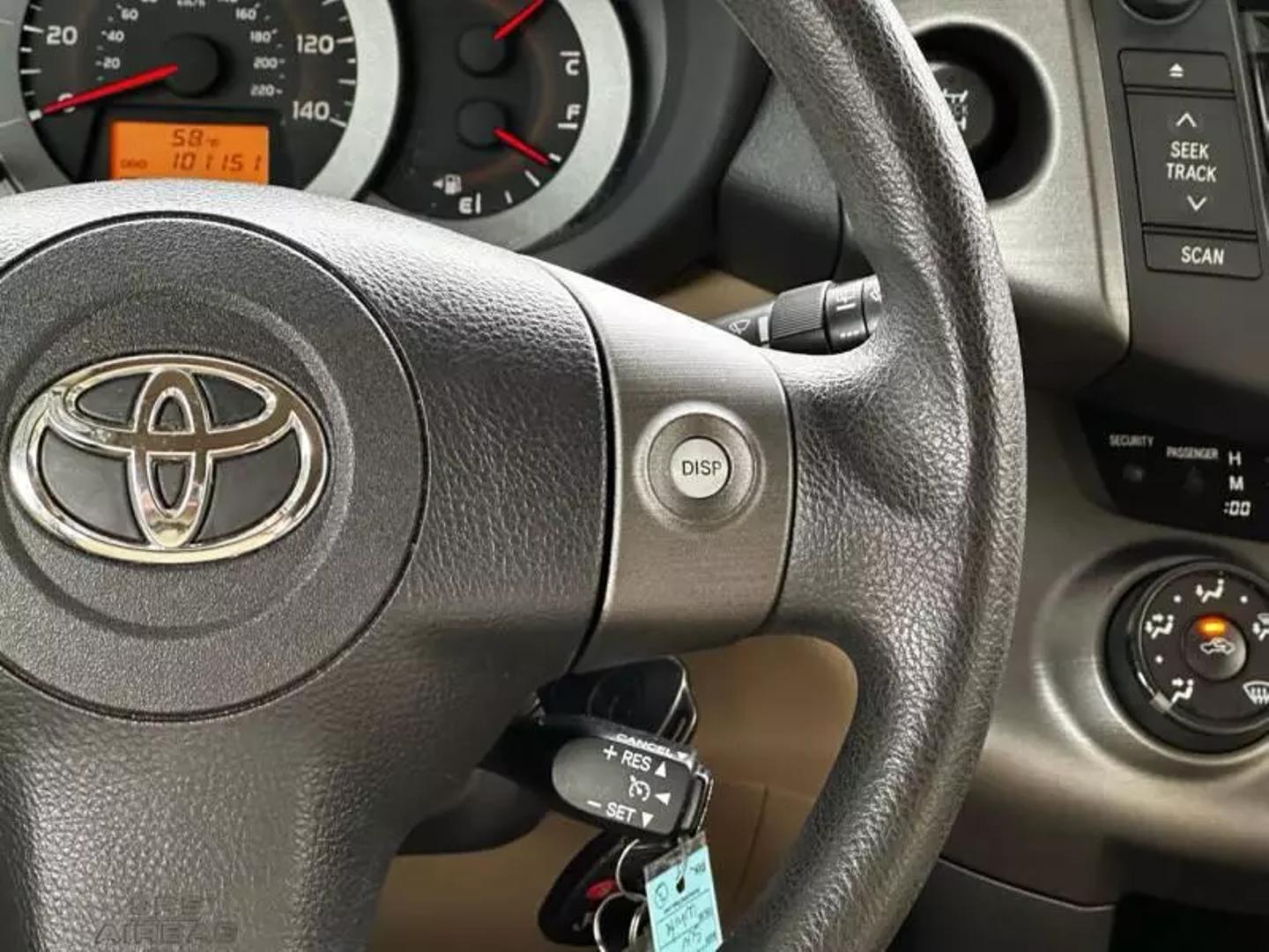 2011 Toyota Rav4 - Image 23