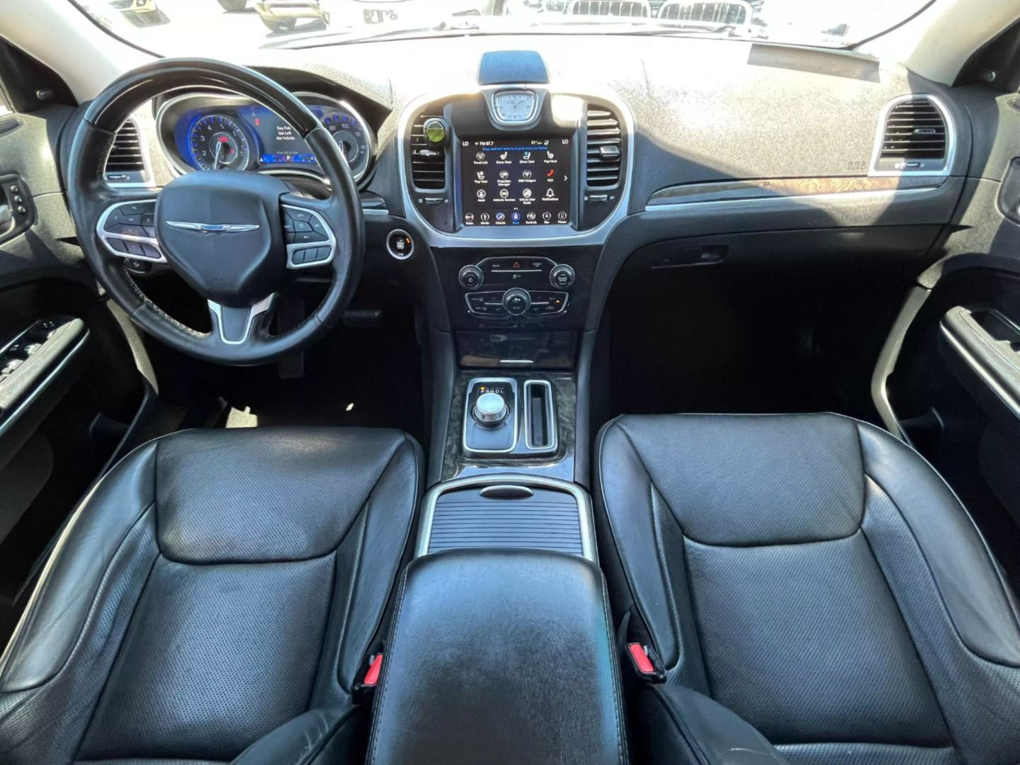 2019 Chrysler 300  Vin: 2c3ccaeg5kh585953 Stock Id: 585953 - Image 9