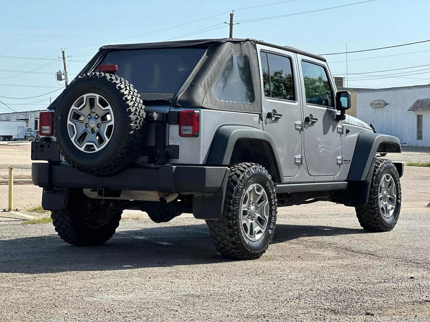 2015 Jeep Wrangler - Image 8