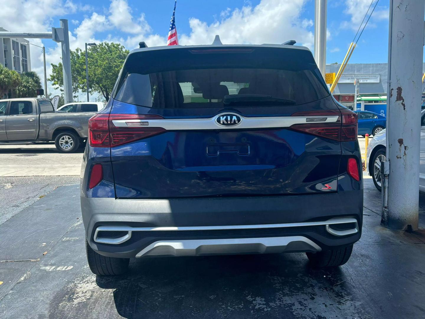 2021 Kia Seltos S photo 5