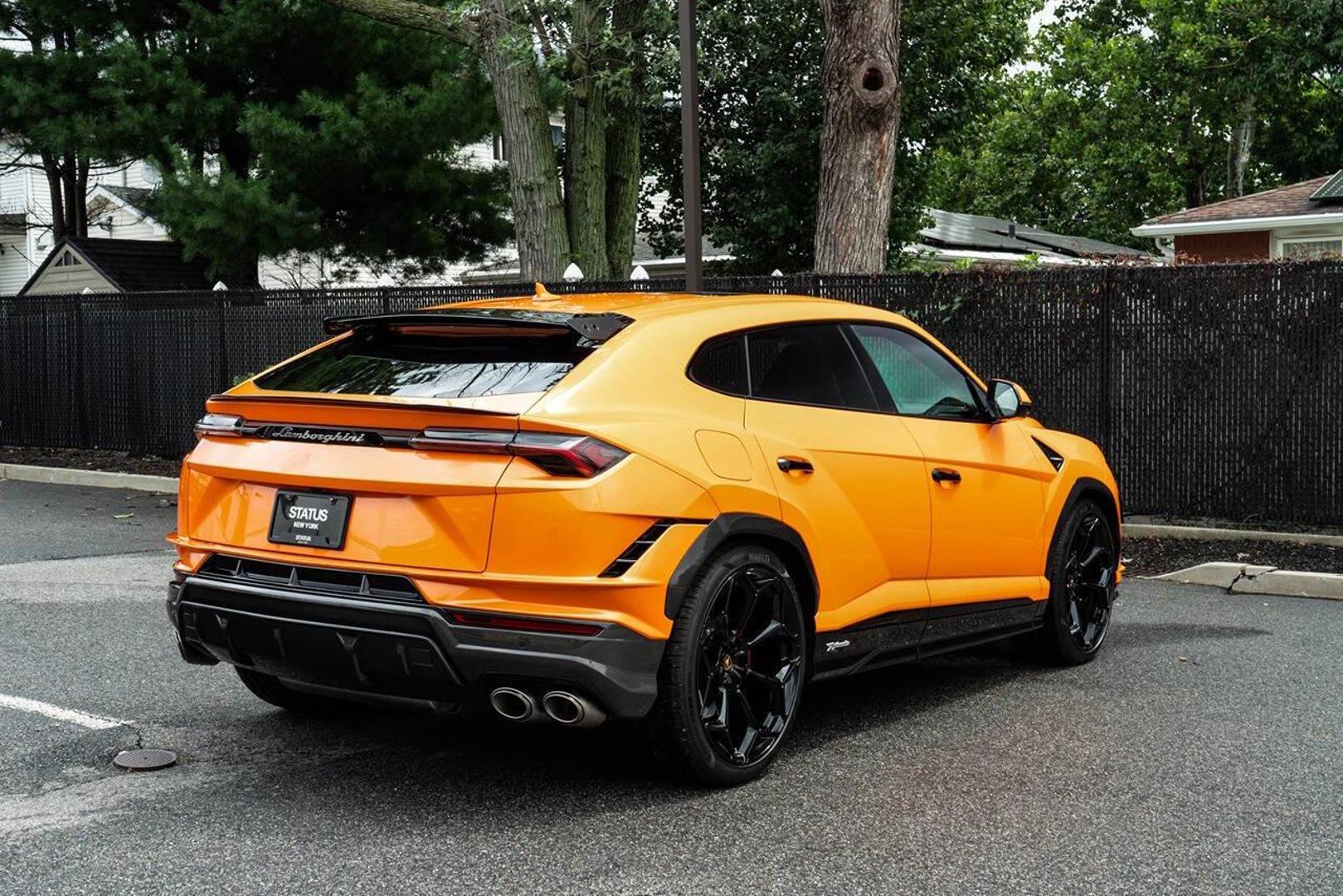 2024 Lamborghini Urus - Image 23