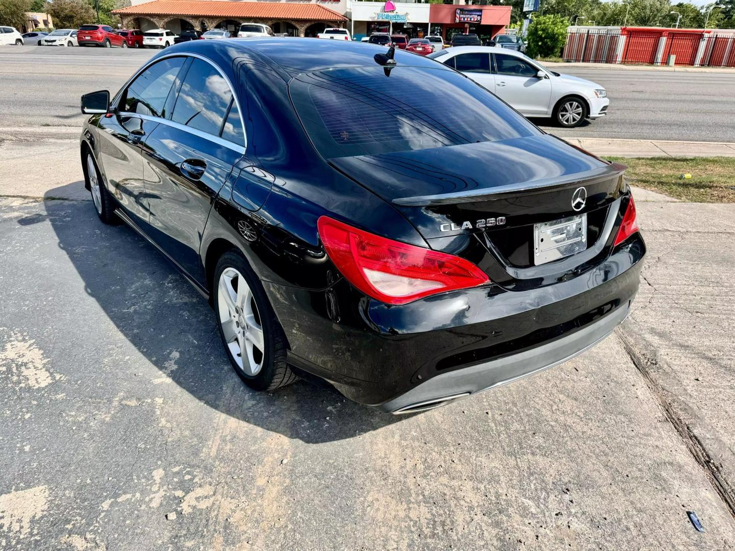 2018 Mercedes-Benz CLA CLA250 photo 4