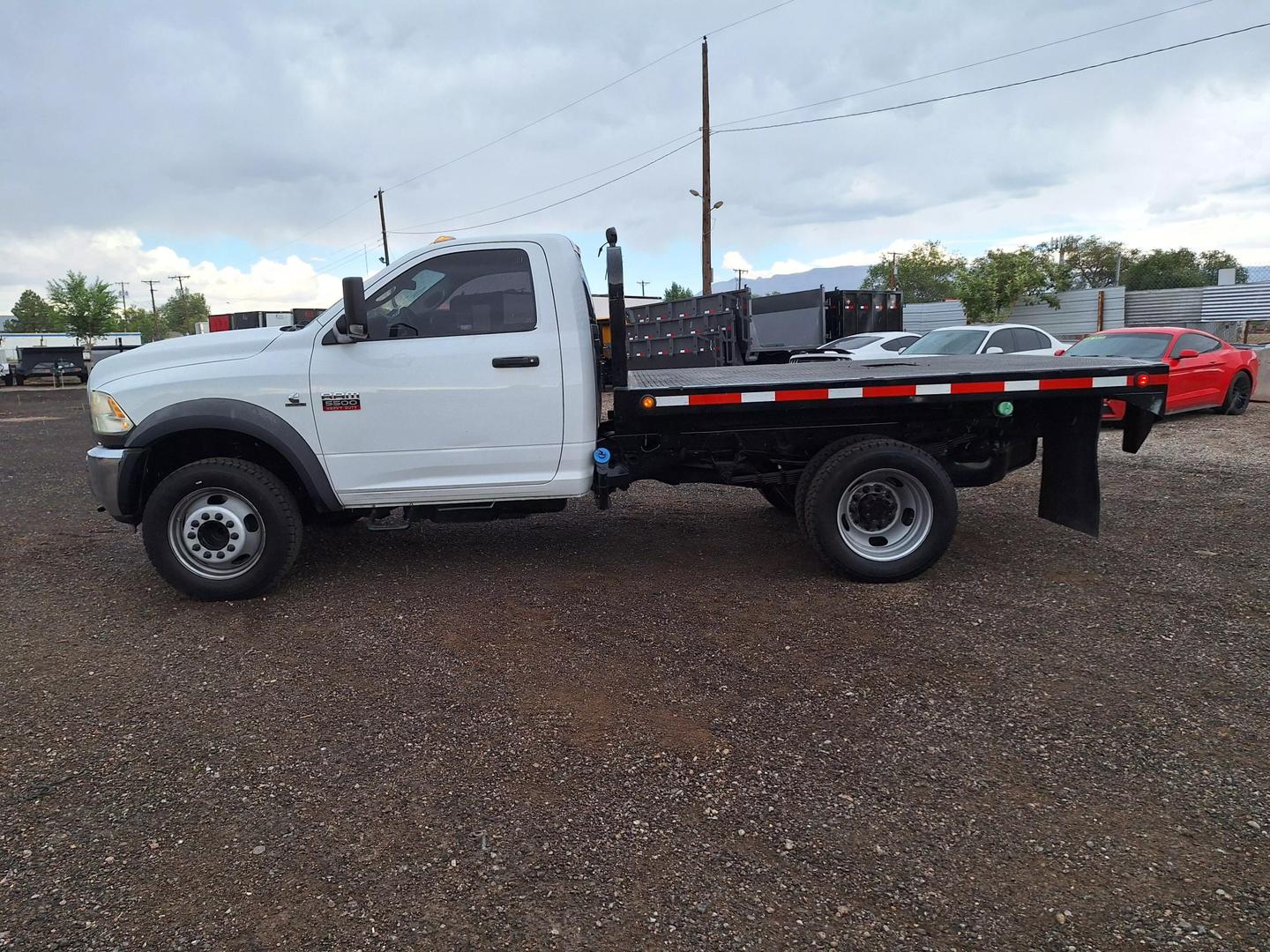 2012 Dodge Ram 5500 null photo 9